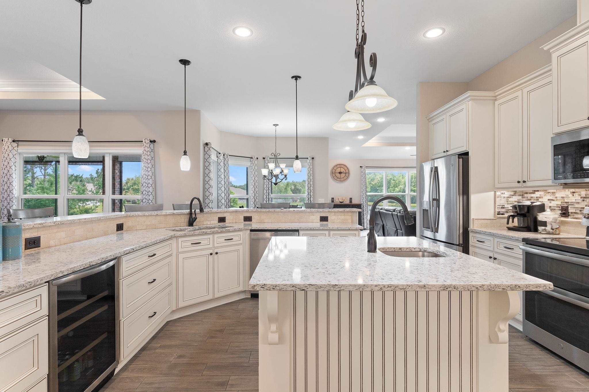 5758 Highland Lake Dr