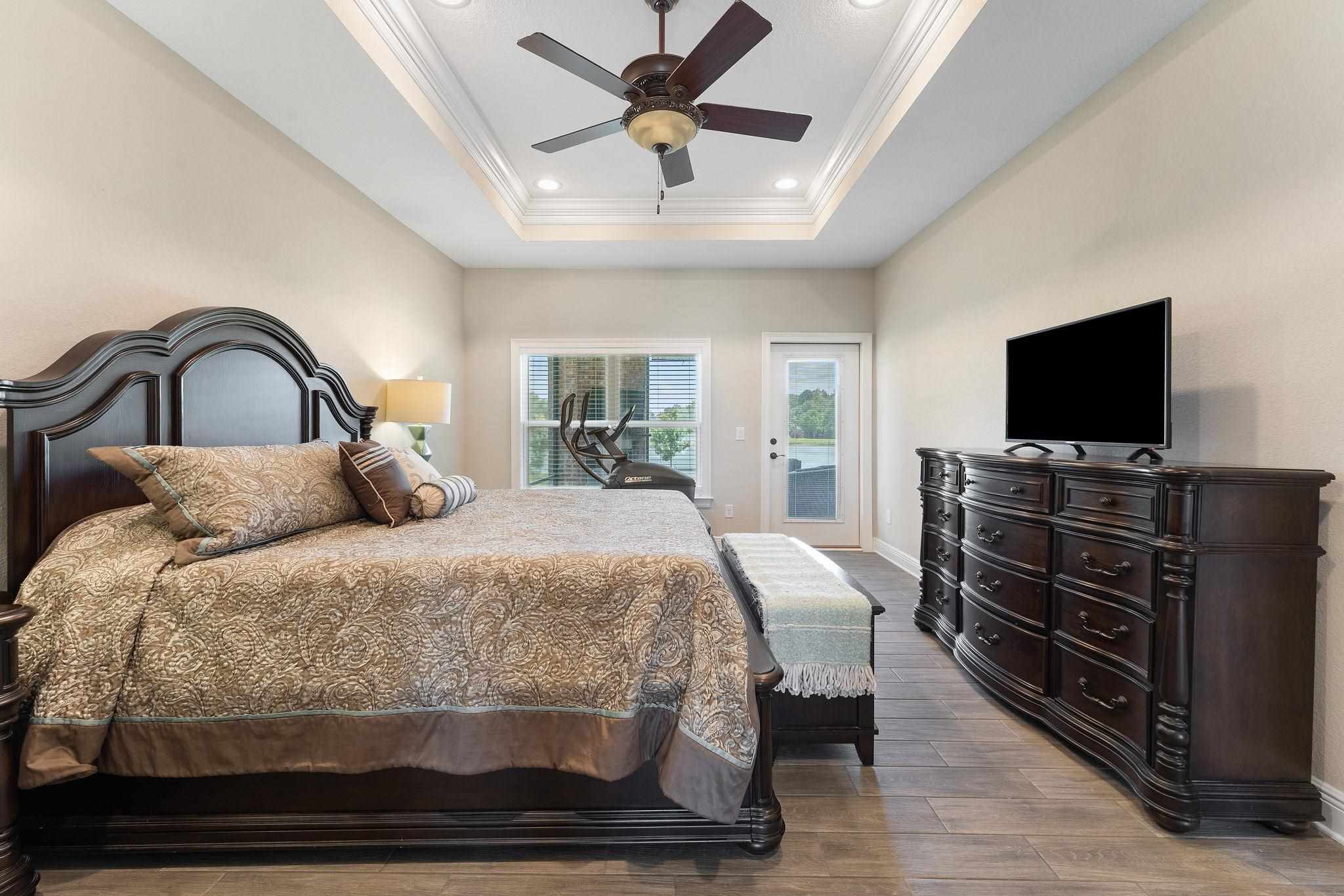 5758 Highland Lake Dr