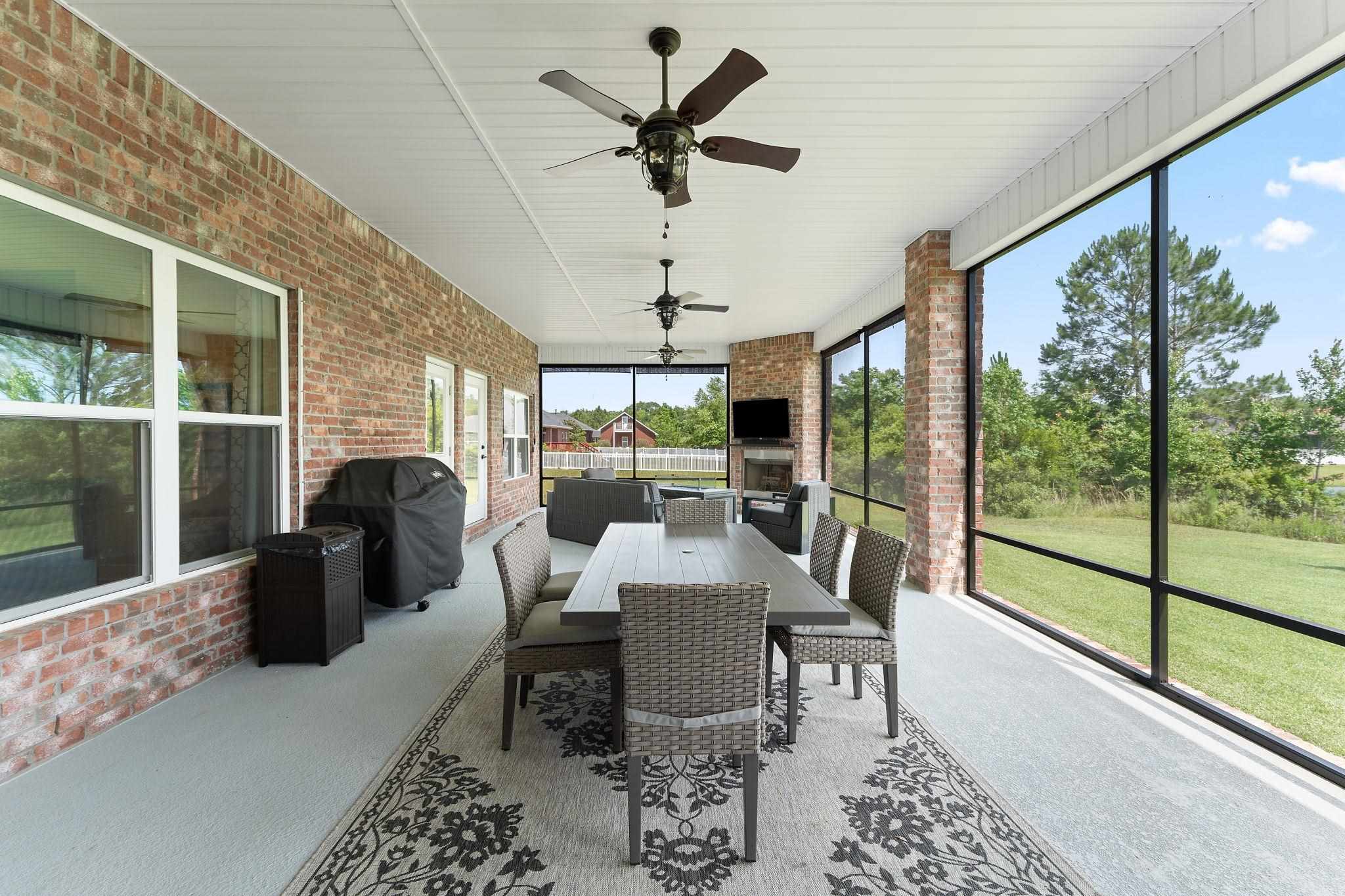 5758 Highland Lake Dr