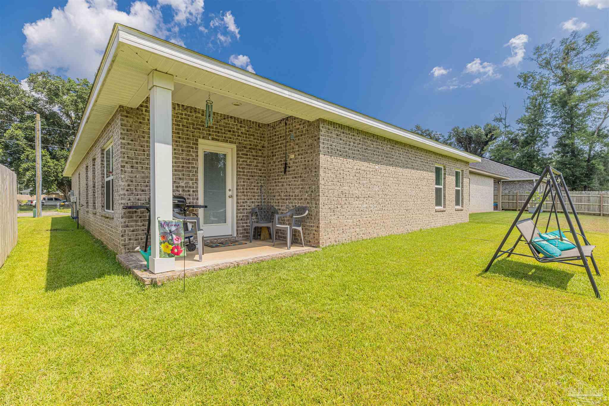 8825 Airway Dr
