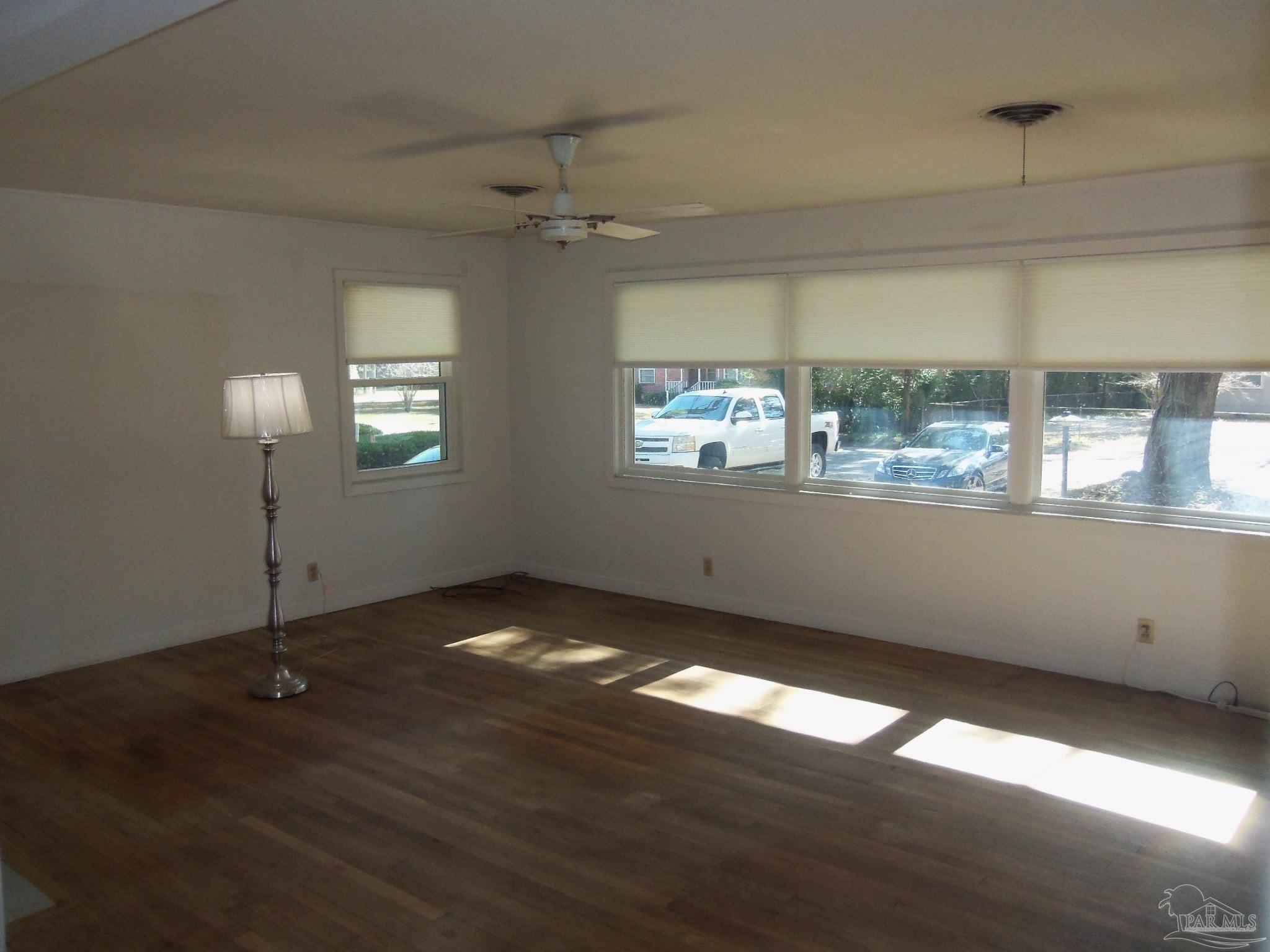 124 Dodge Dr
