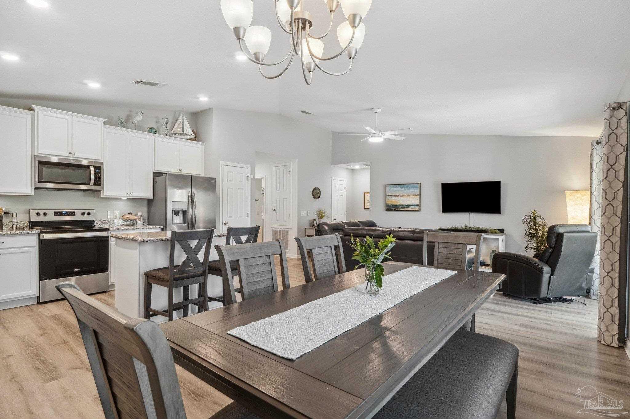 3240 Margaret Olivia Dr
