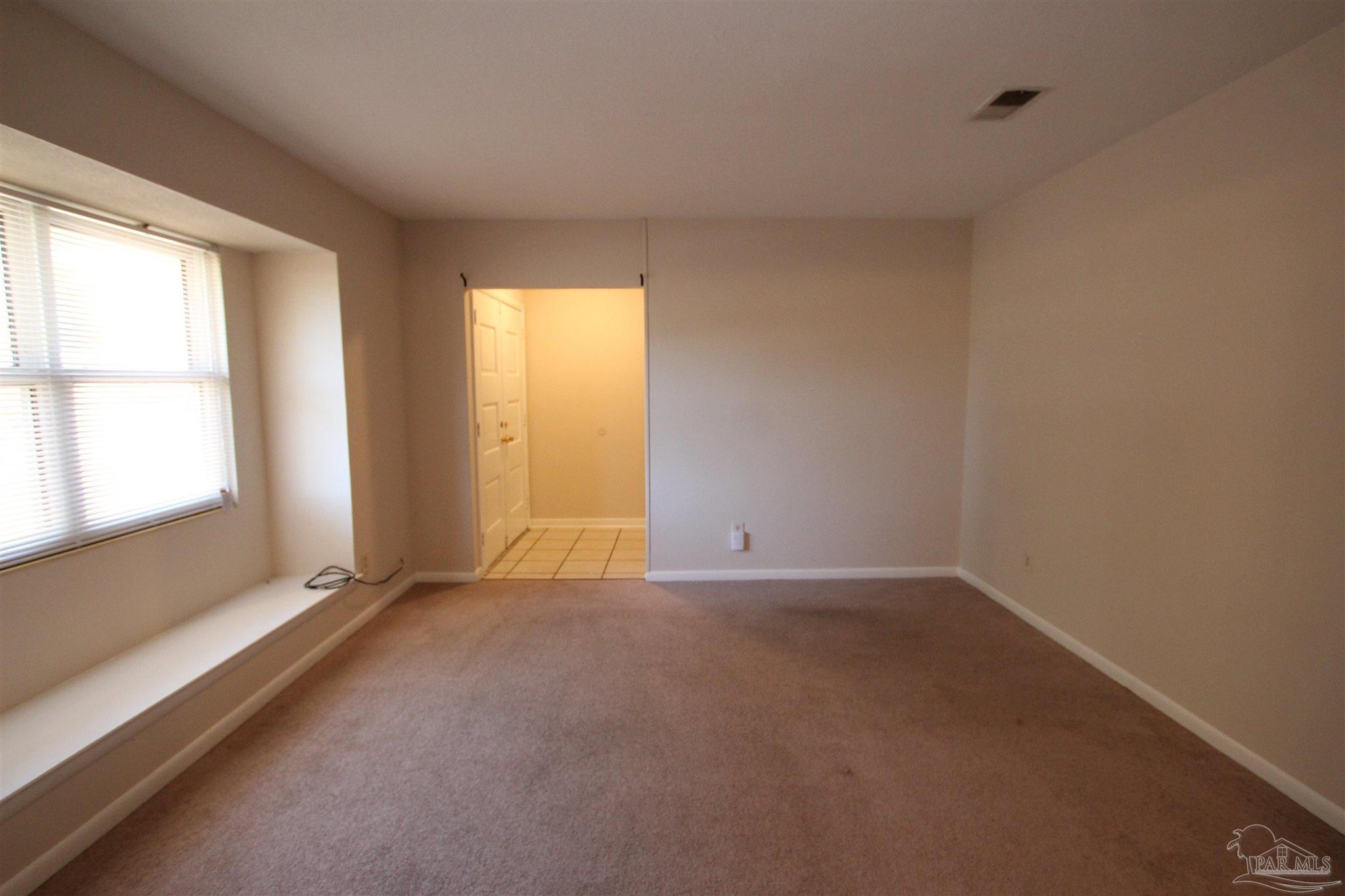 5595 San Gabriel Dr