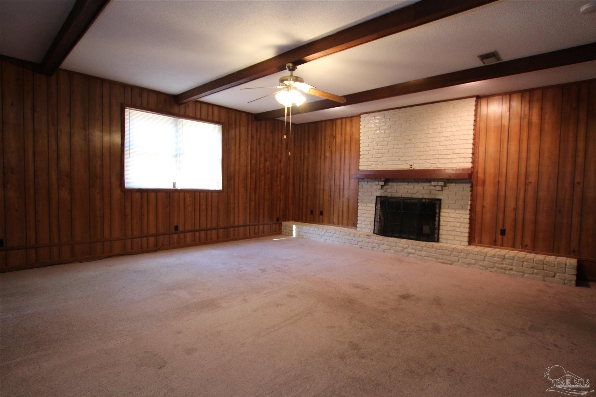 5595 San Gabriel Dr