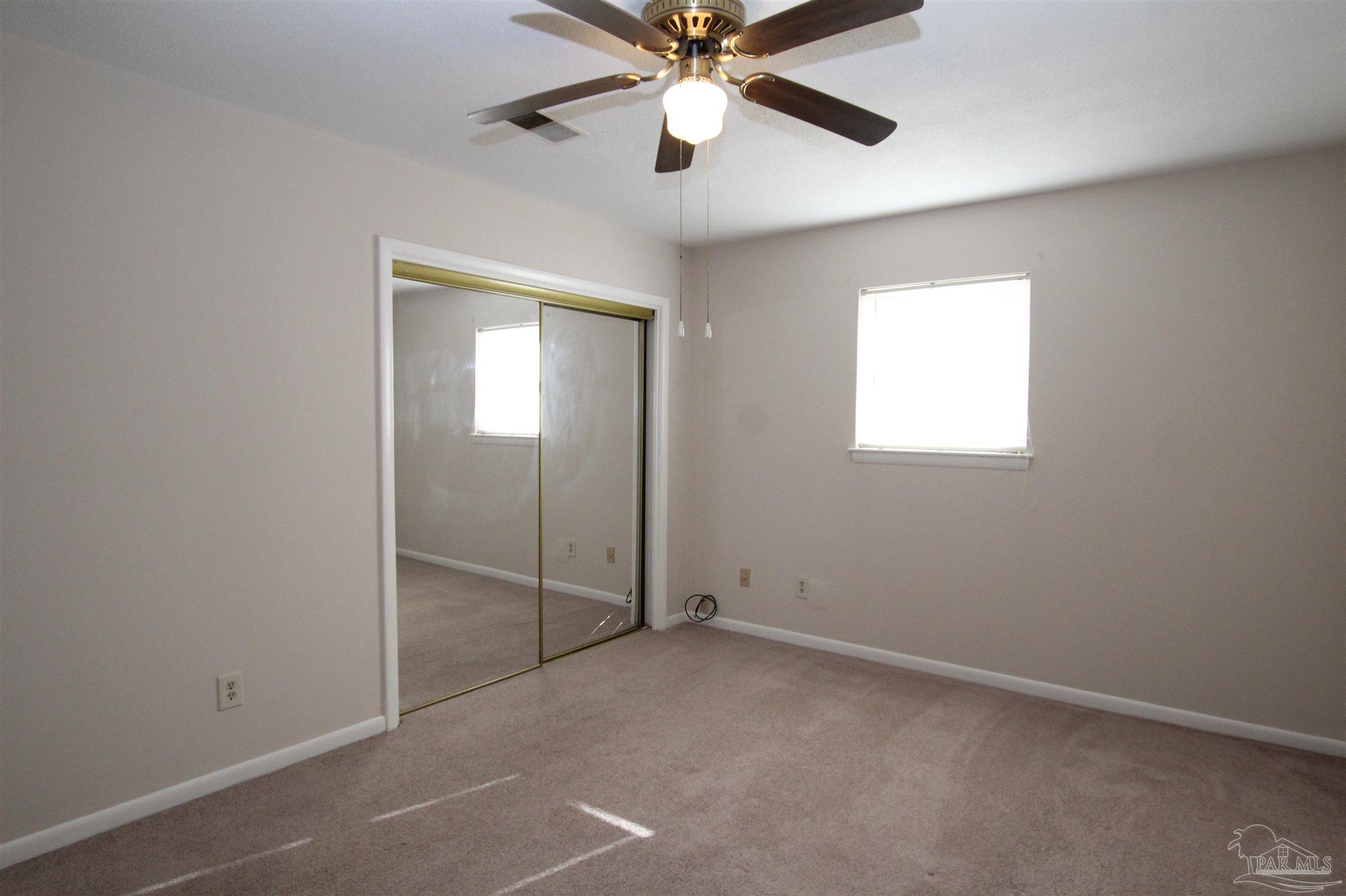 5595 San Gabriel Dr