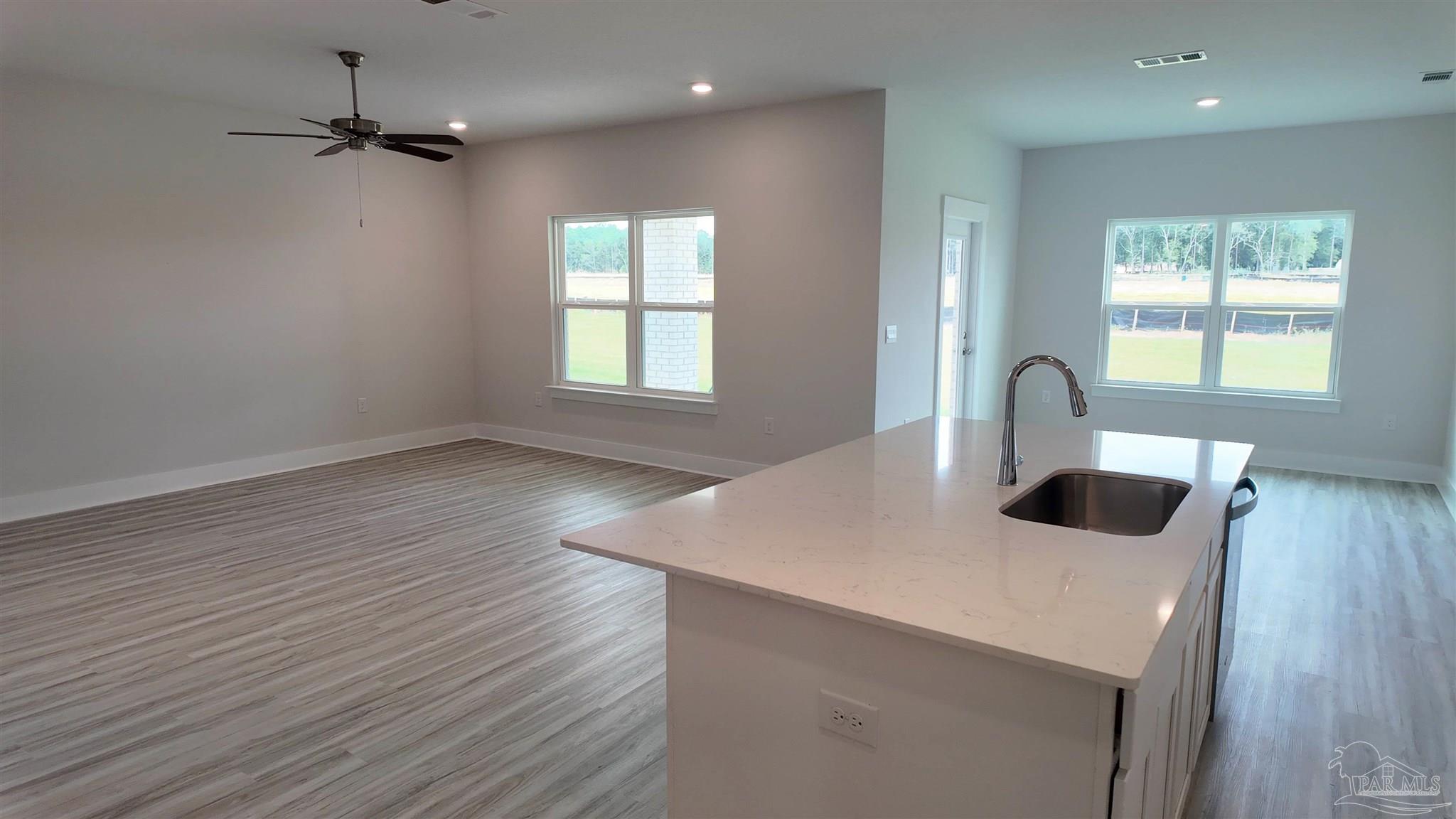 5843 Sargassum Ln