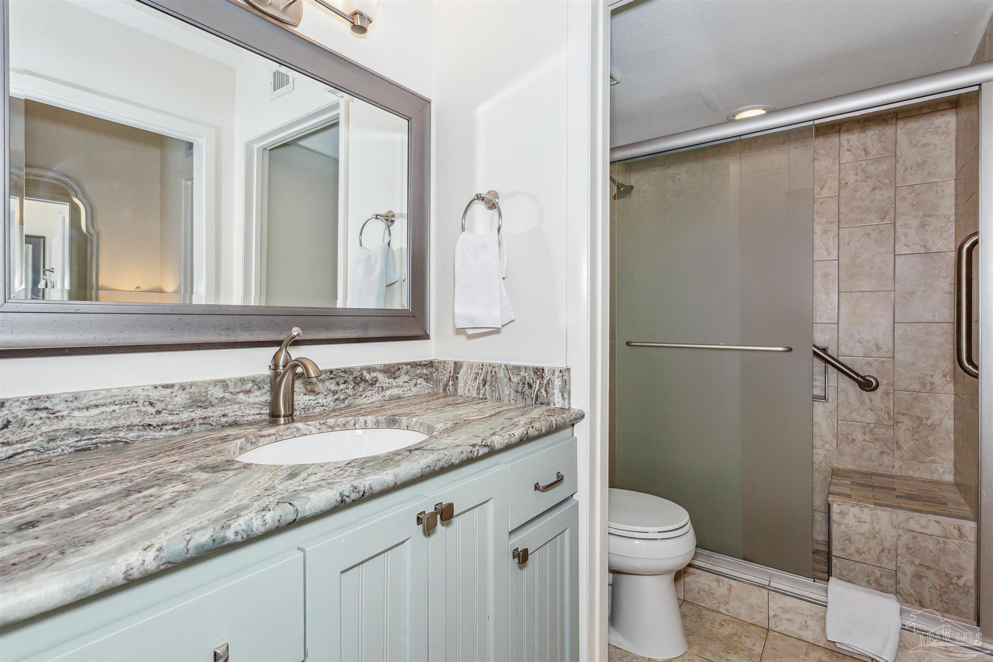 1200 Ft Pickens Rd # D Unit: 4-D