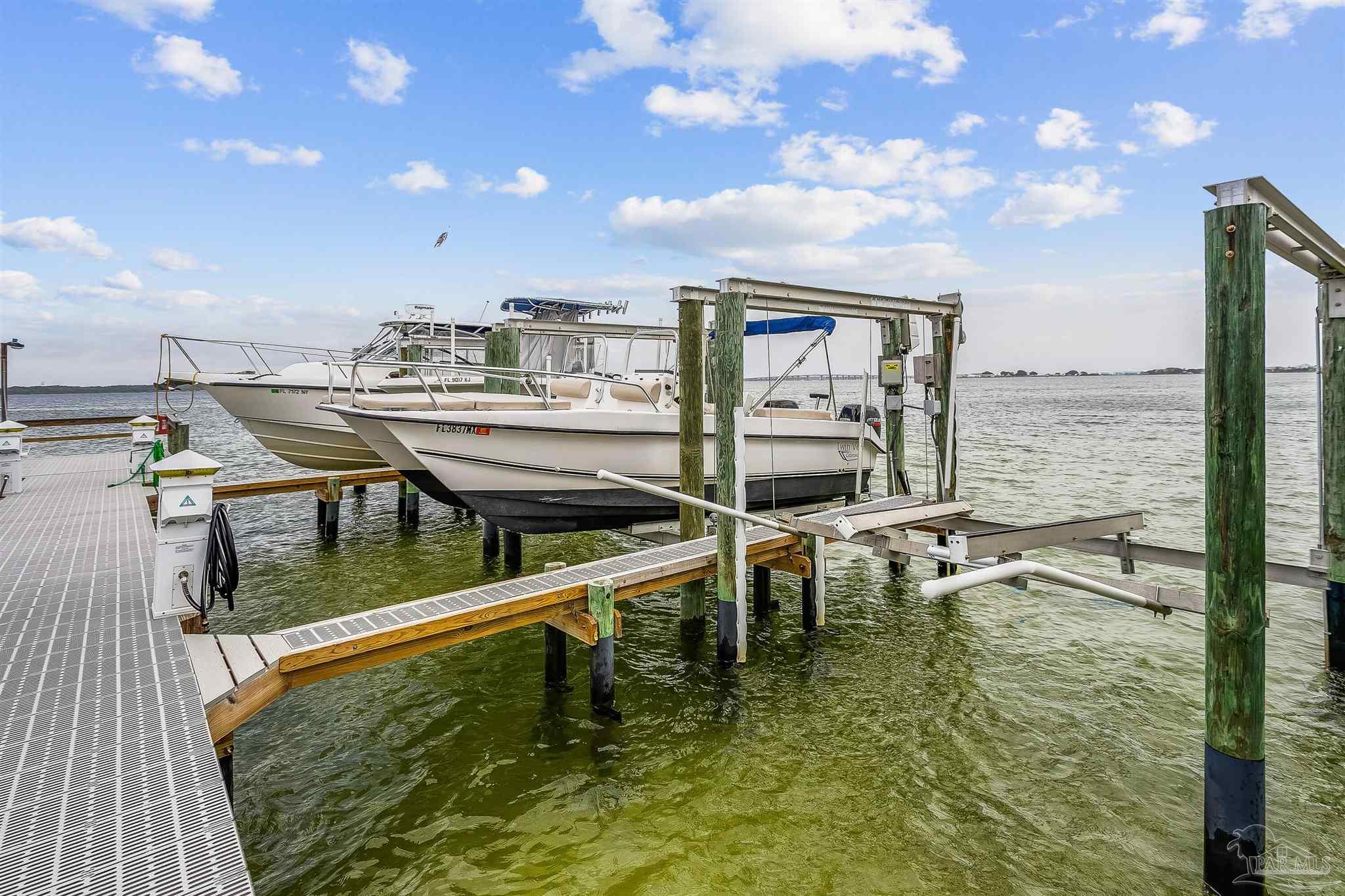 1200 Ft Pickens Rd # D Unit: 4-D