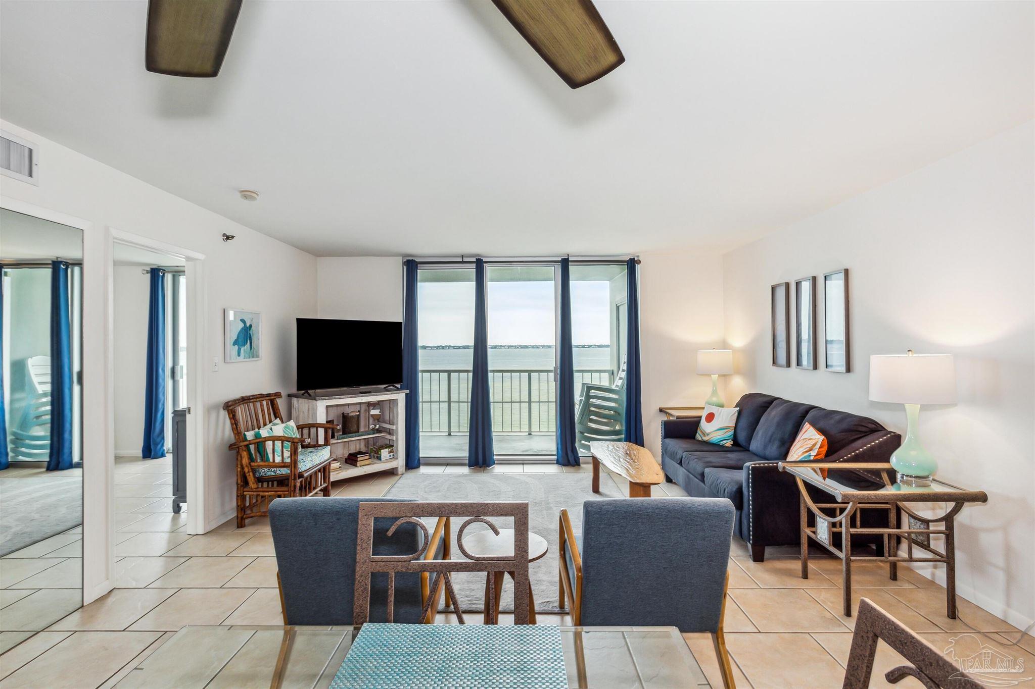 1200 Ft Pickens Rd # D Unit: 4-D