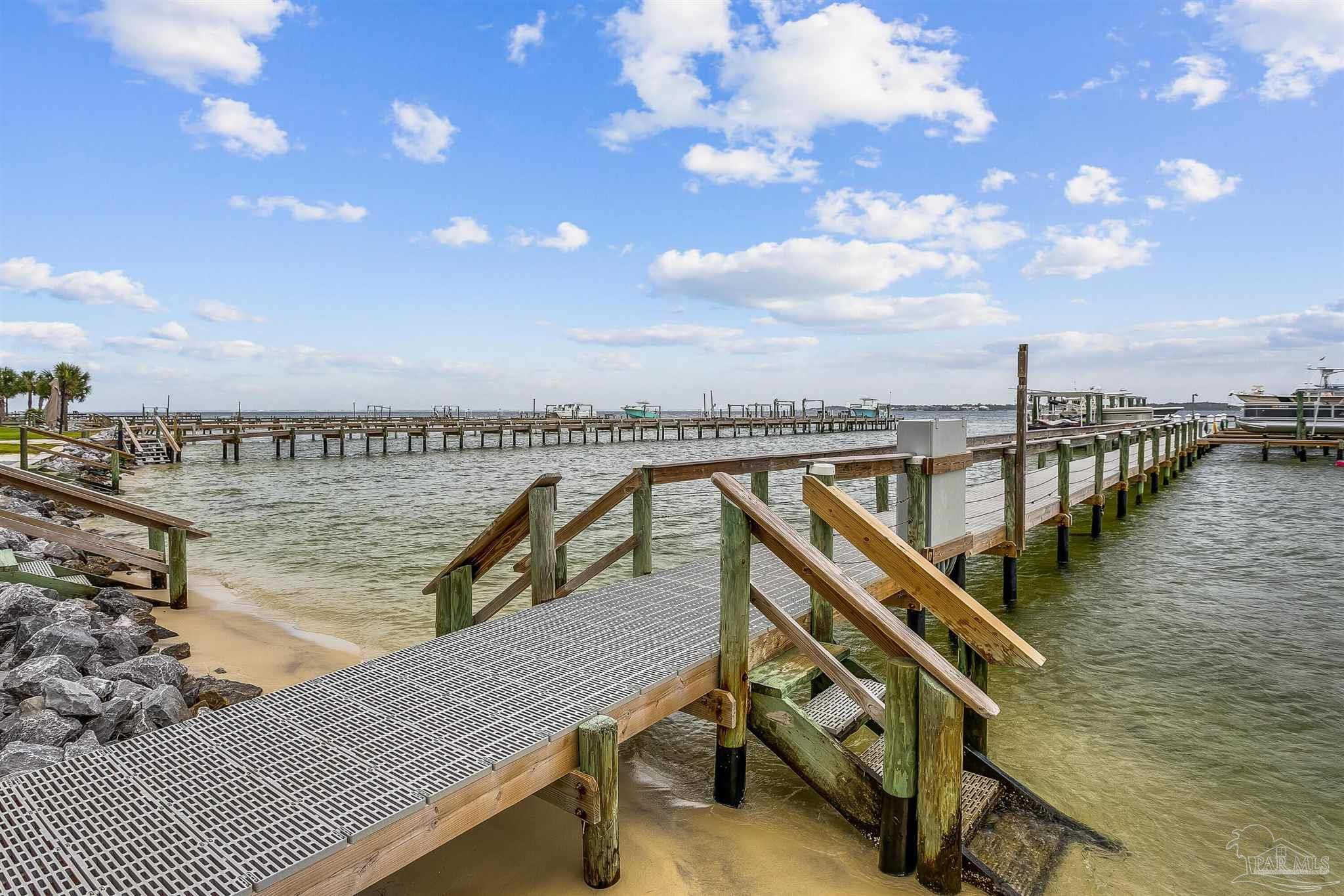 1200 Ft Pickens Rd # D Unit: 4-D