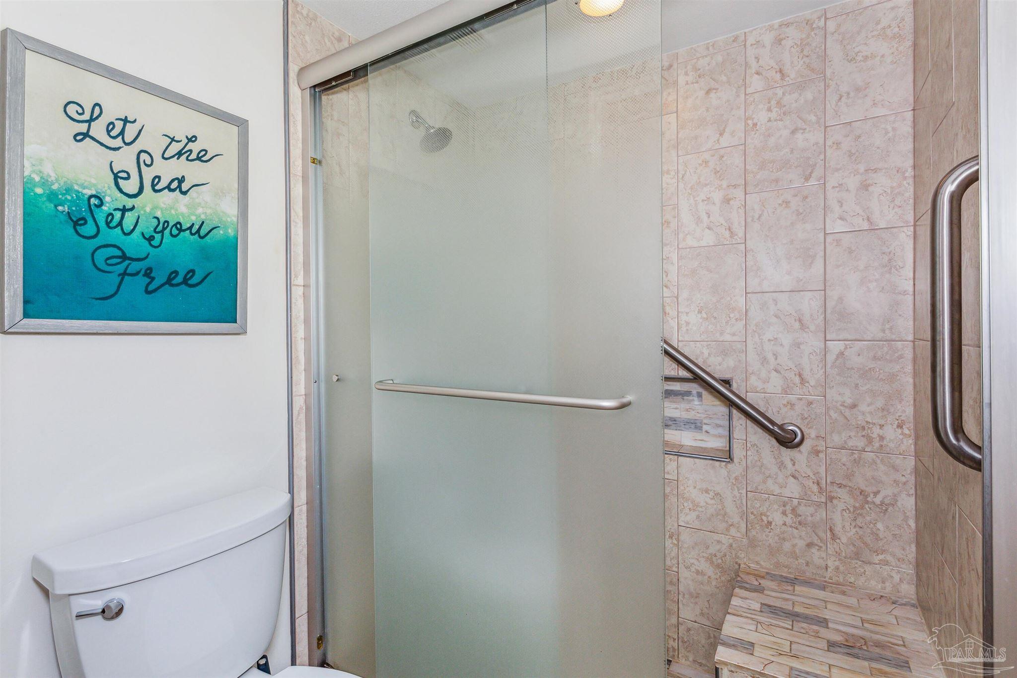 1200 Ft Pickens Rd # D Unit: 4-D