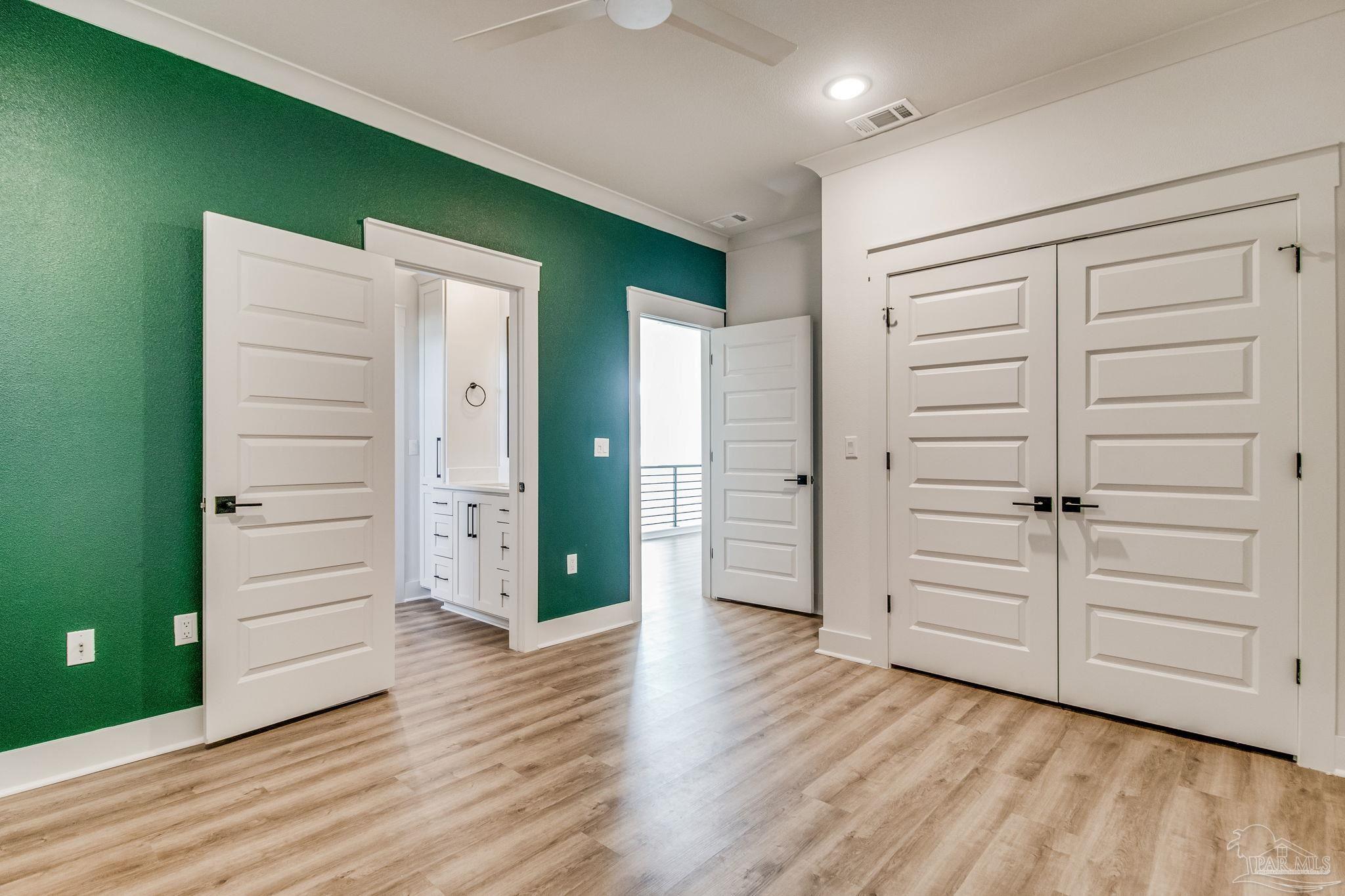 5622 Pelican Pl