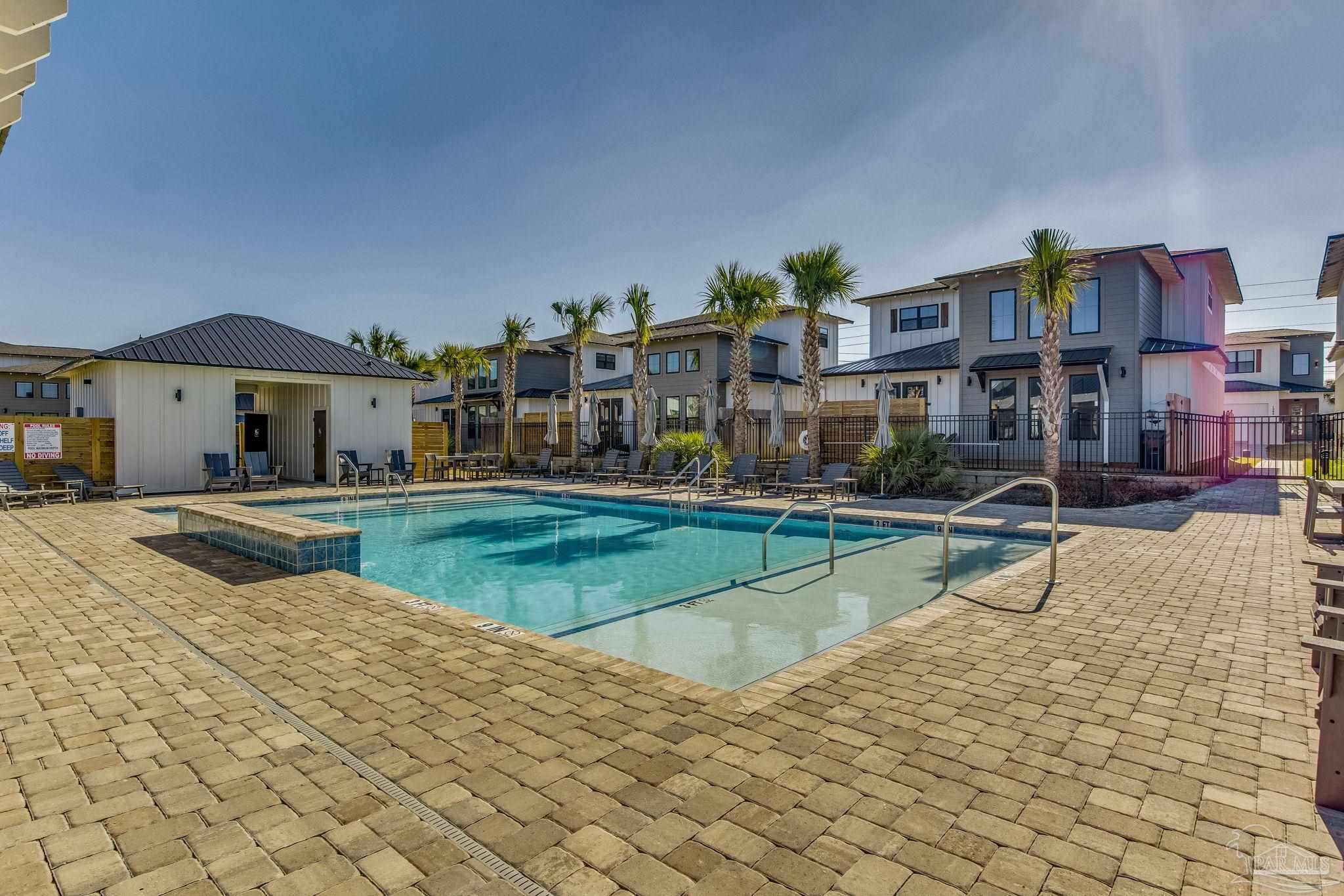 5622 Pelican Pl