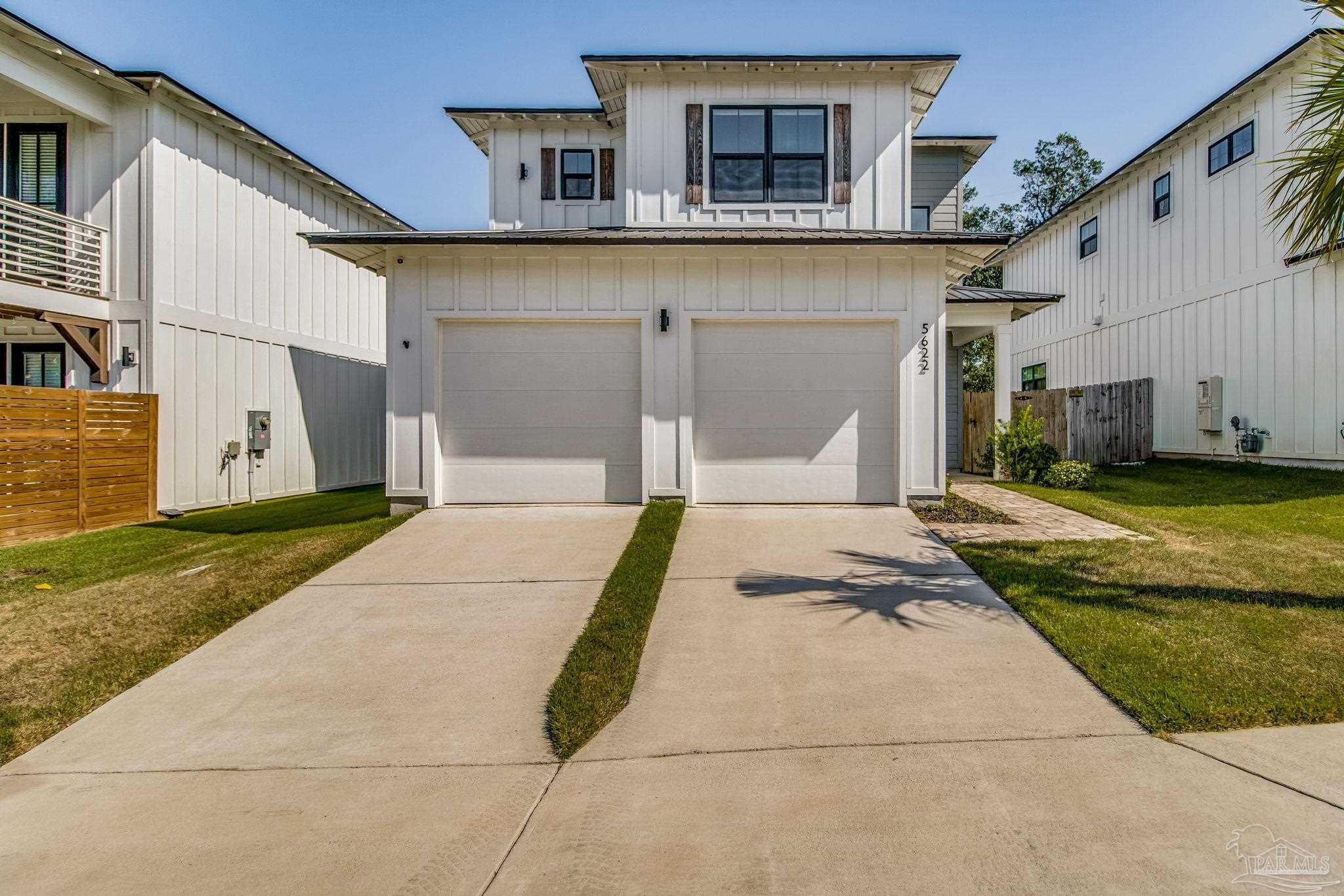 5622 Pelican Pl