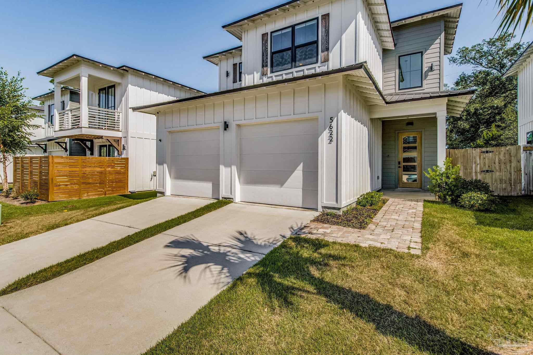 5622 Pelican Pl