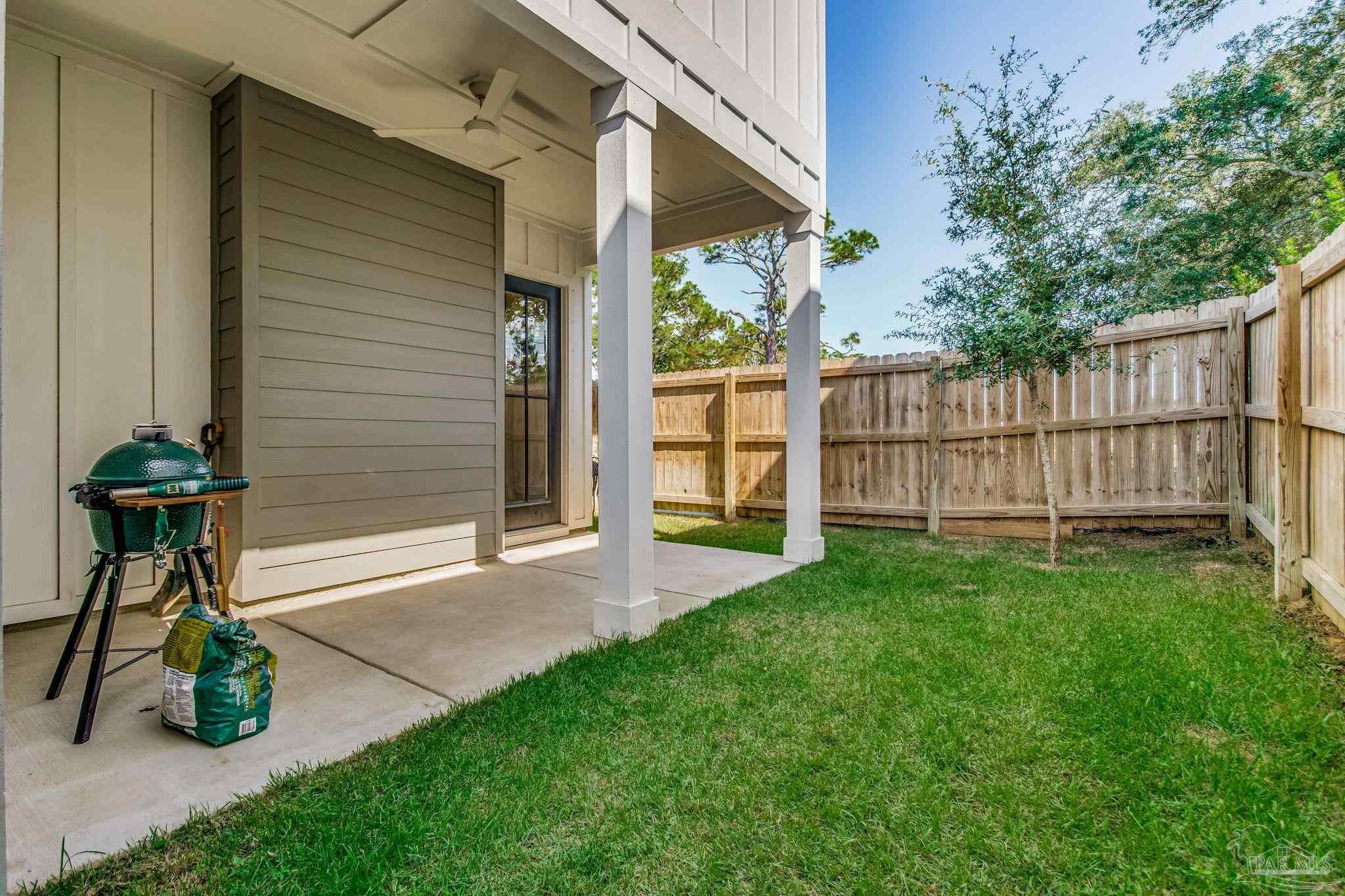 5622 Pelican Pl