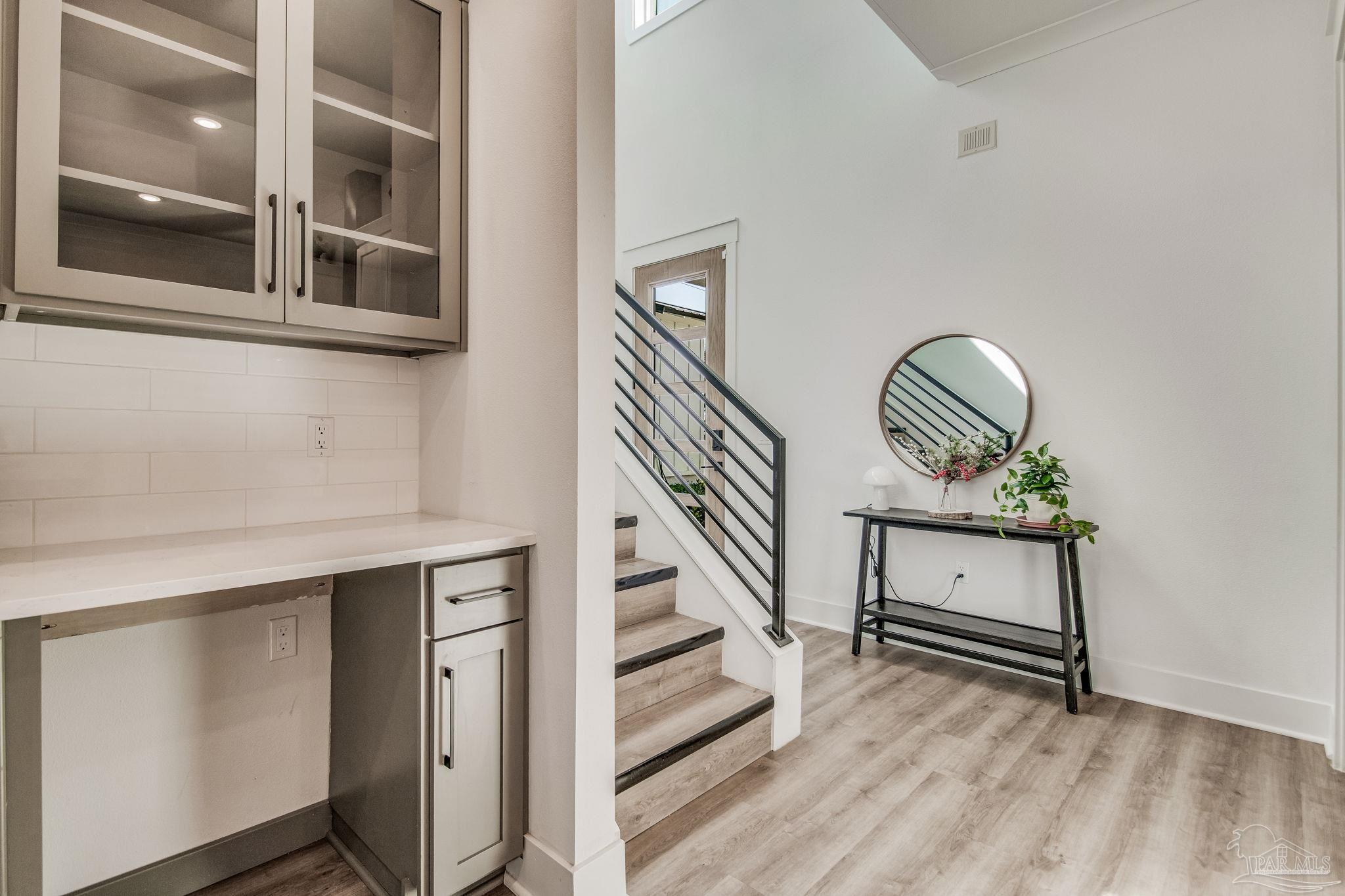 5622 Pelican Pl