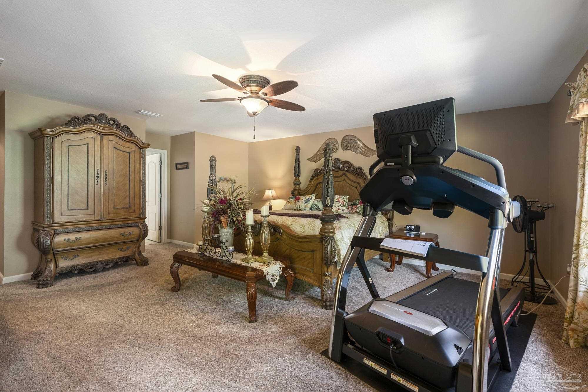 1476 Longbranch Dr