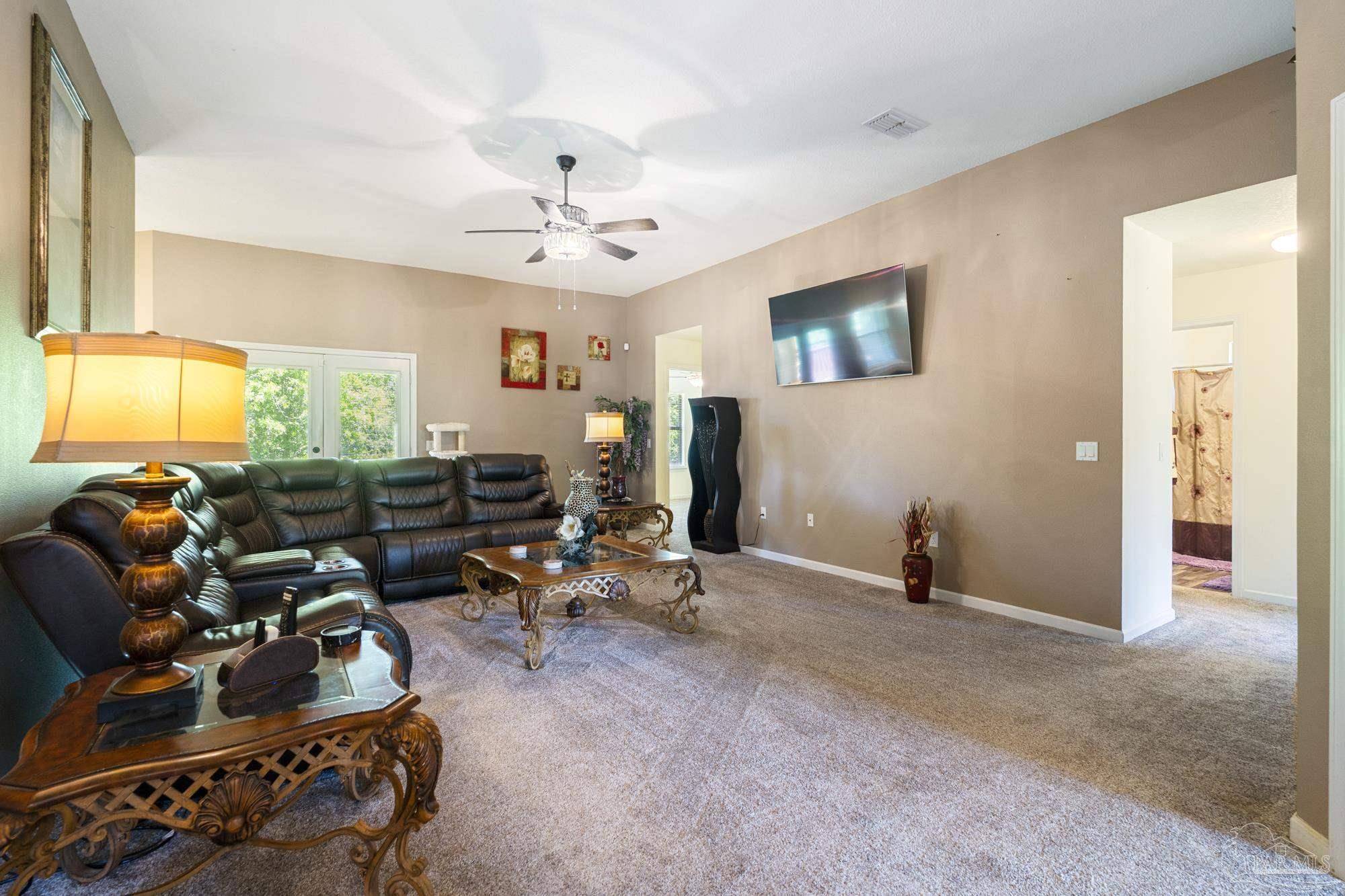1476 Longbranch Dr