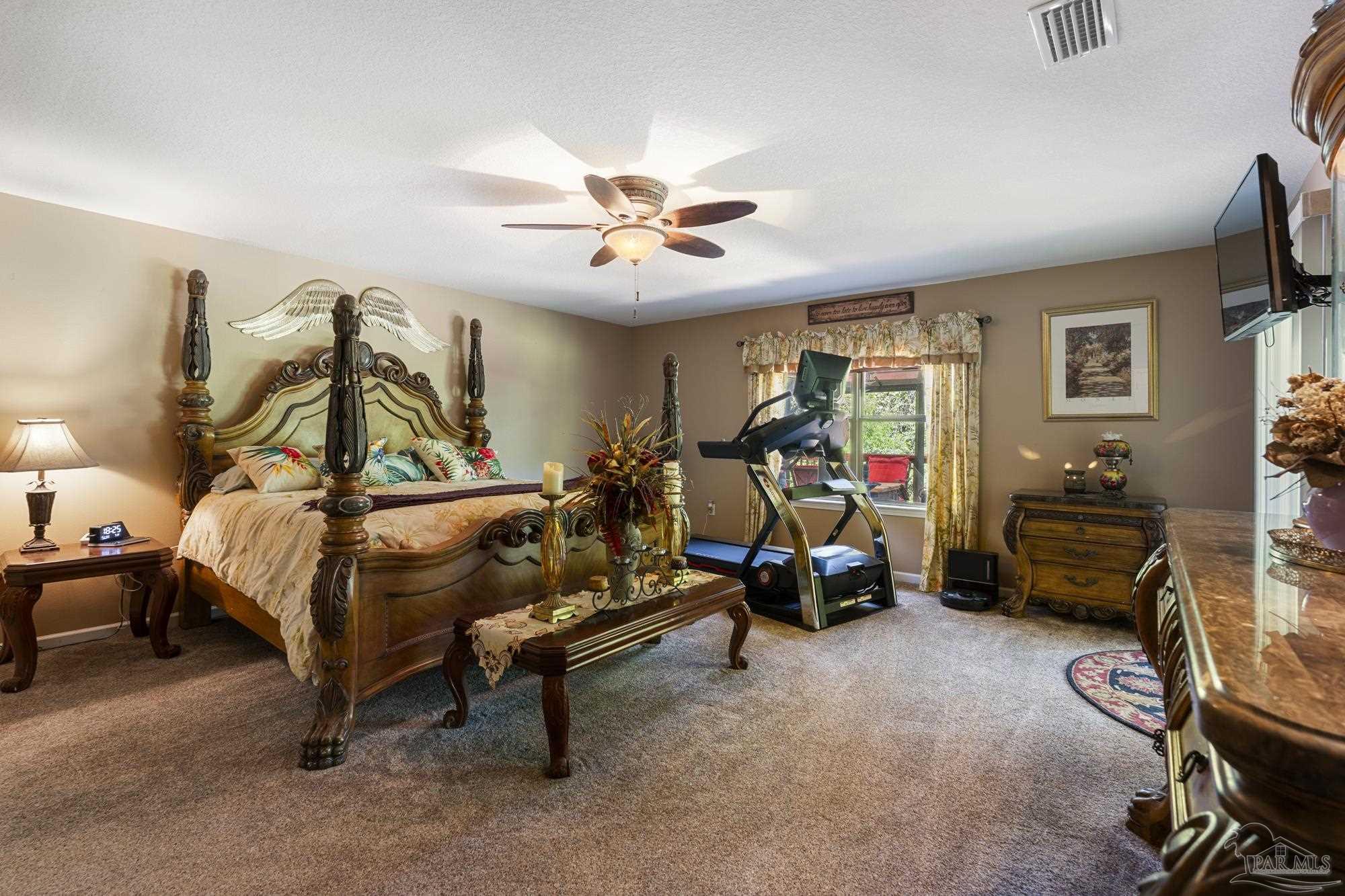 1476 Longbranch Dr