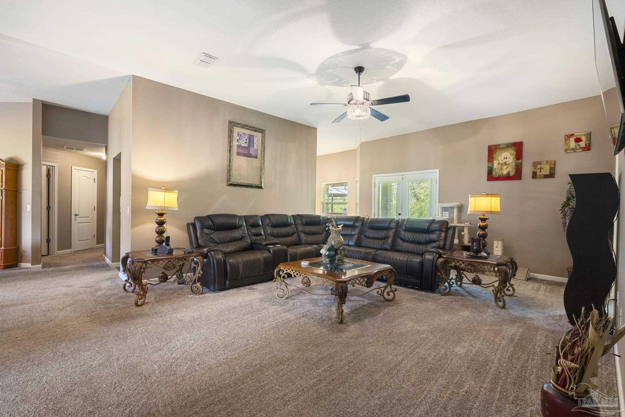 1476 Longbranch Dr