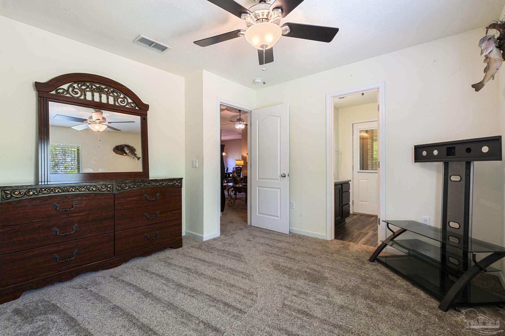 1476 Longbranch Dr