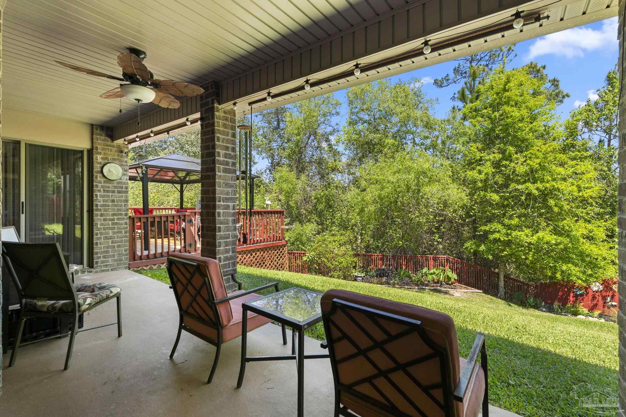 1476 Longbranch Dr