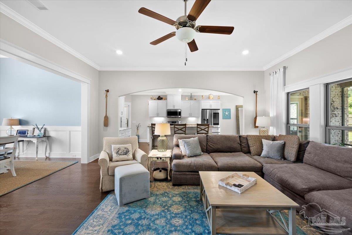 1504 Cadence Loop