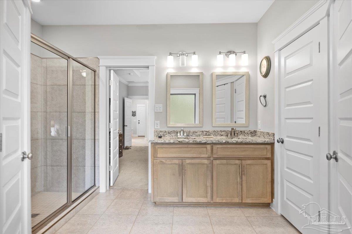 1504 Cadence Loop