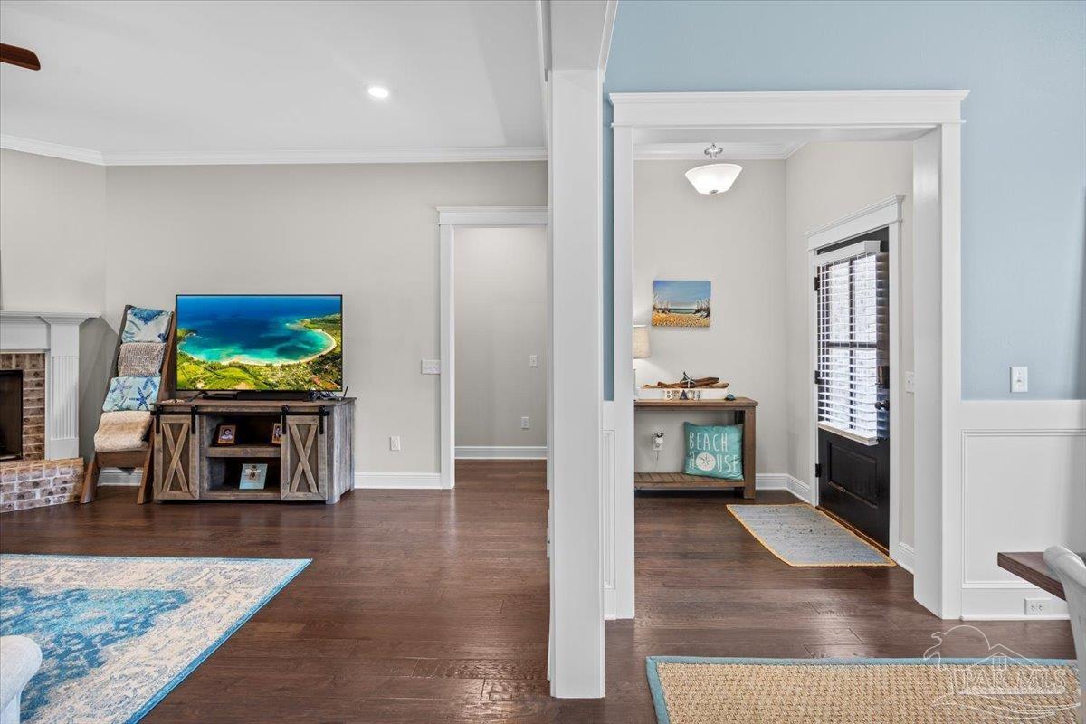 1504 Cadence Loop