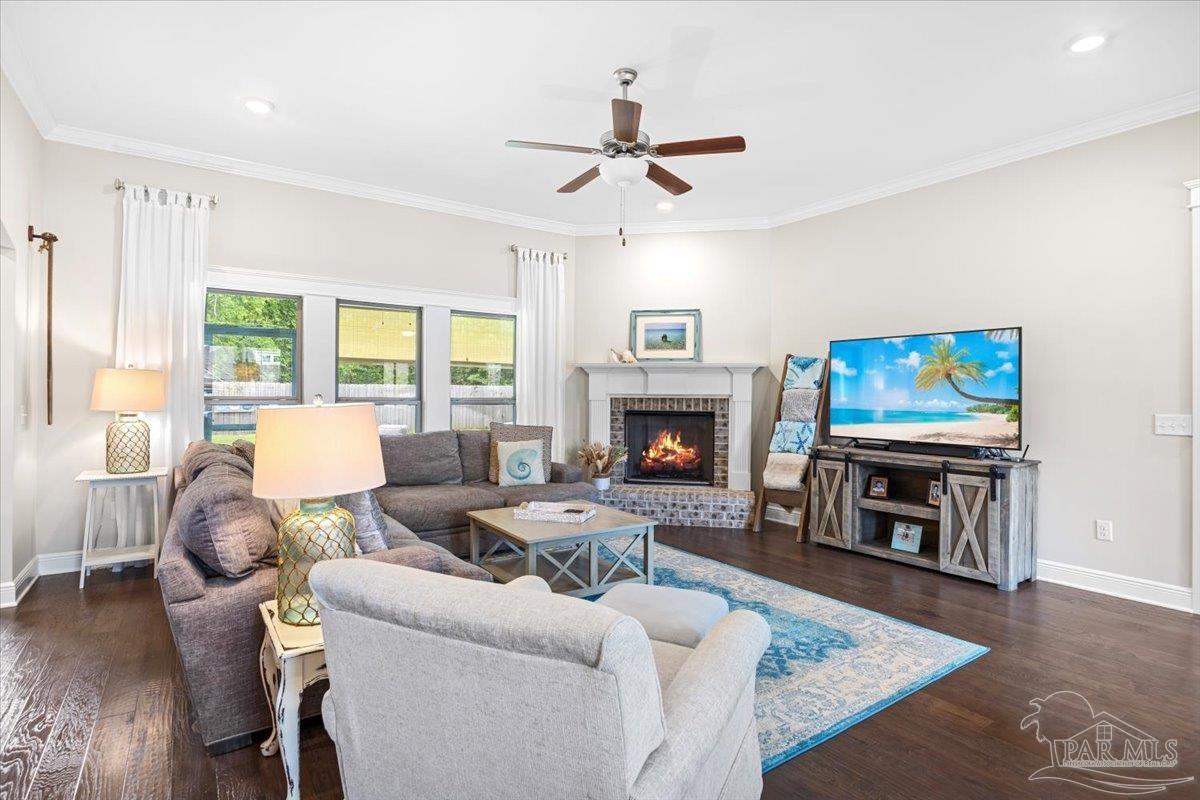 1504 Cadence Loop