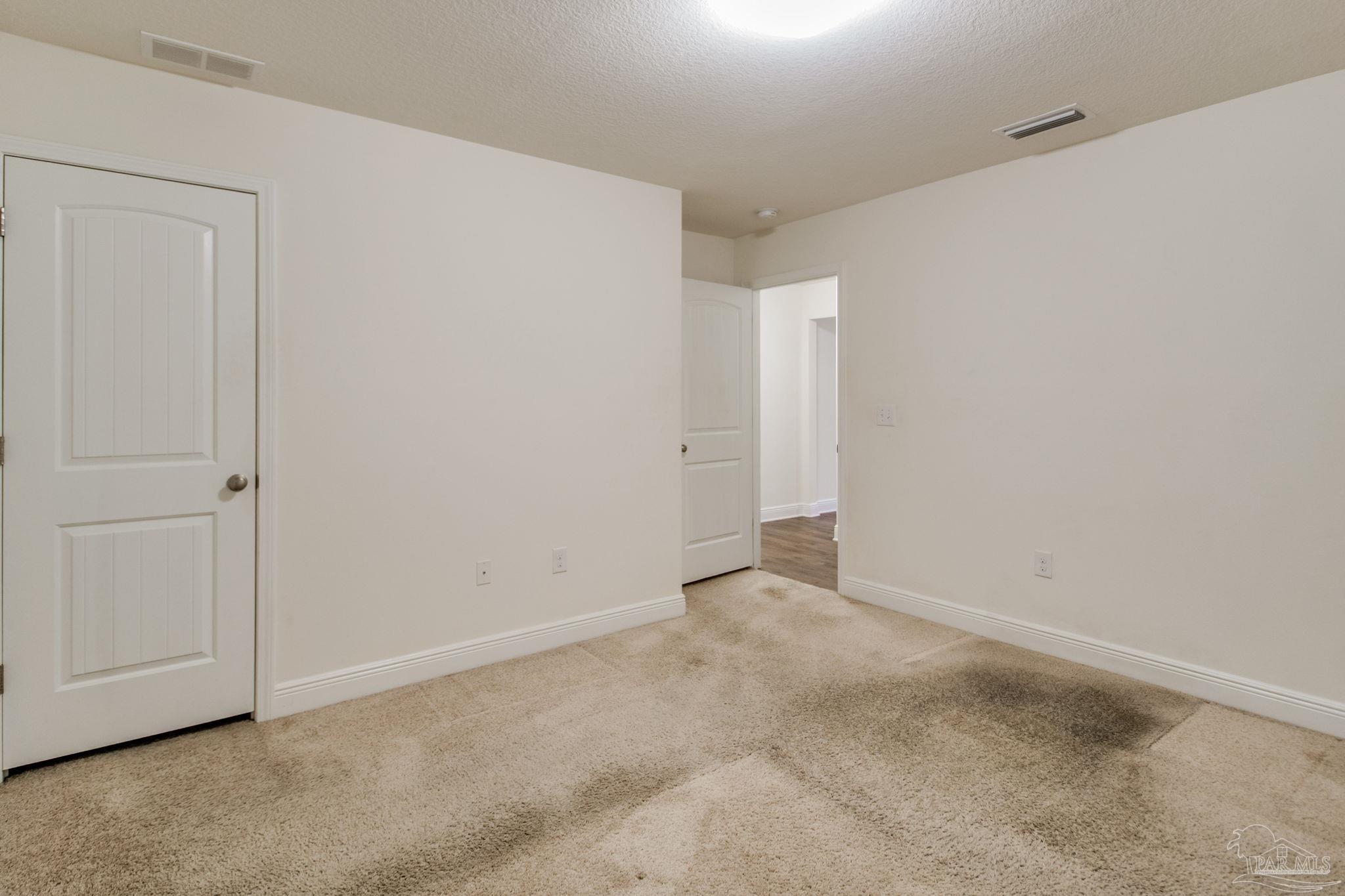 6064 Whisper Creek Blvd