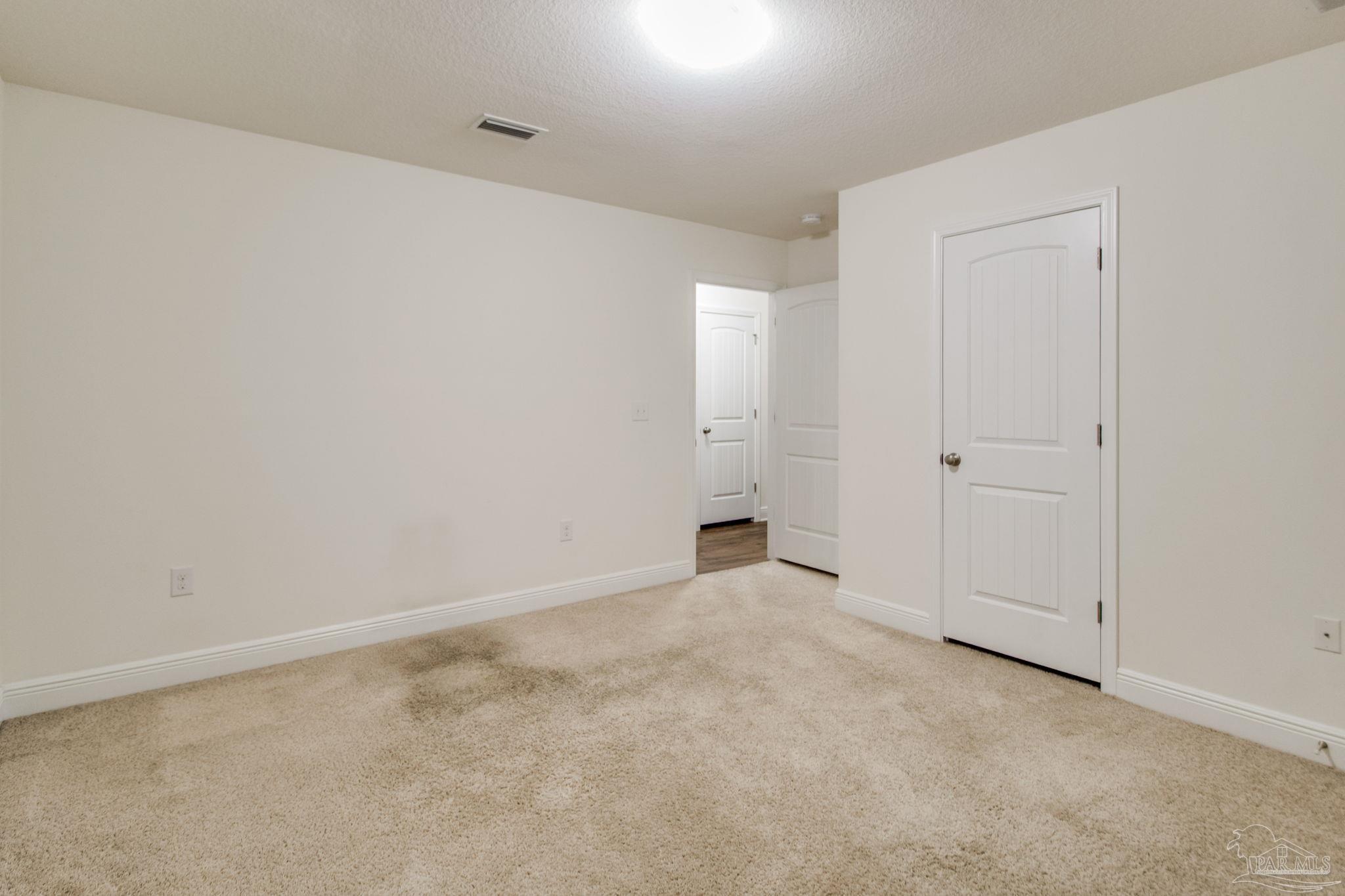 6064 Whisper Creek Blvd