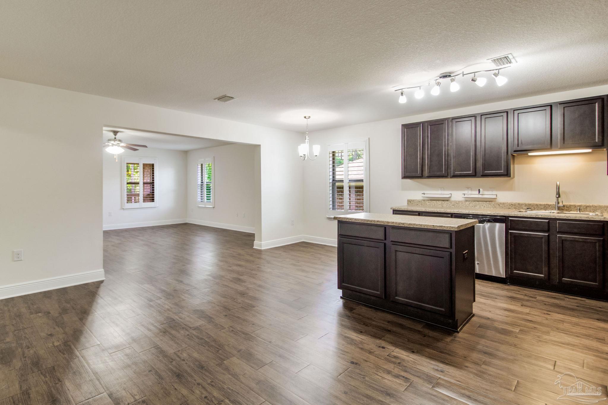 6064 Whisper Creek Blvd