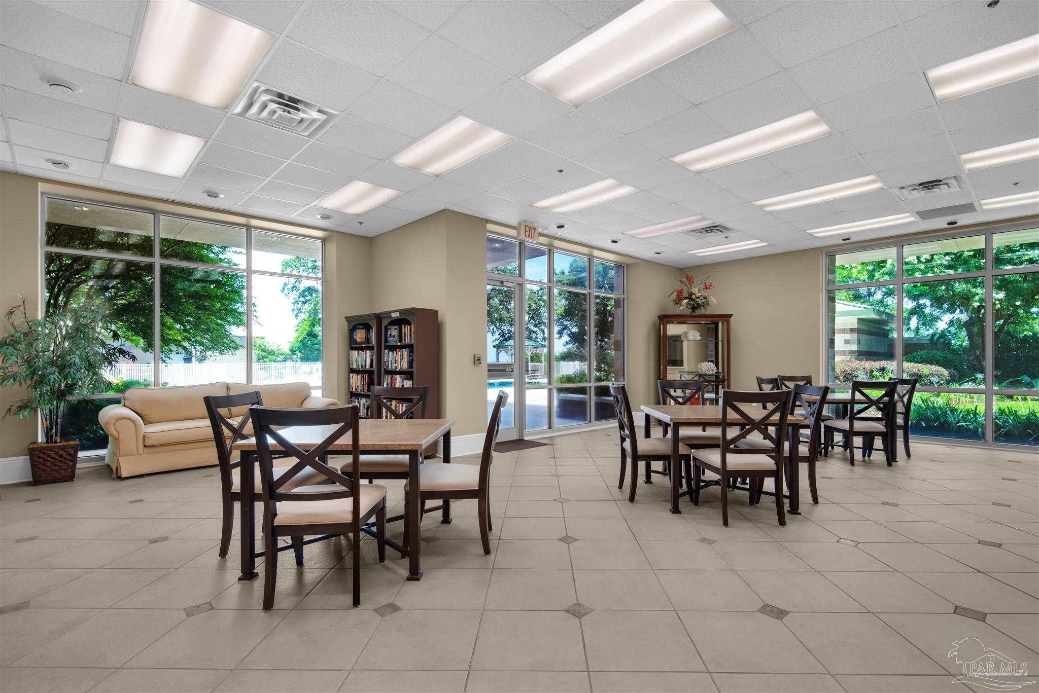 1700 Scenic Hwy # 604