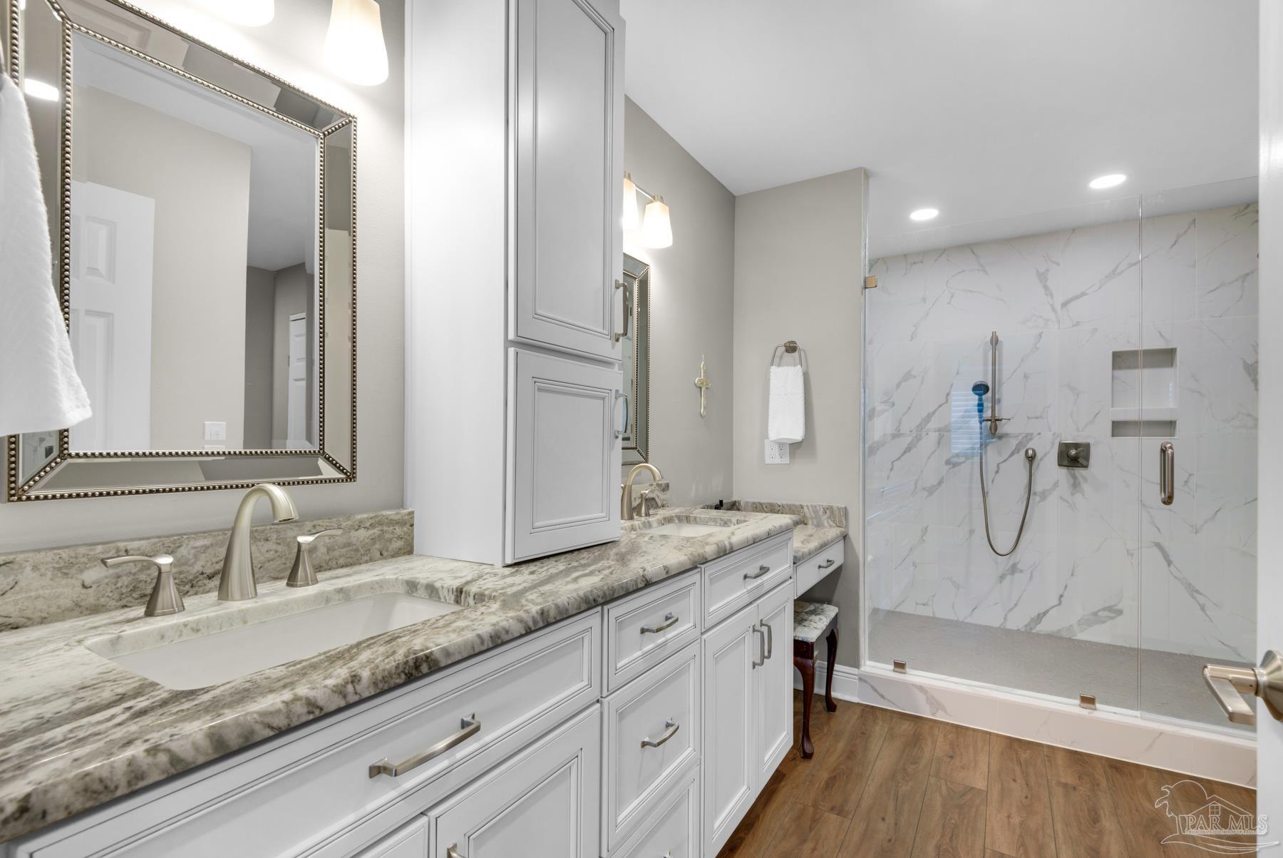 1700 Scenic Hwy # 604