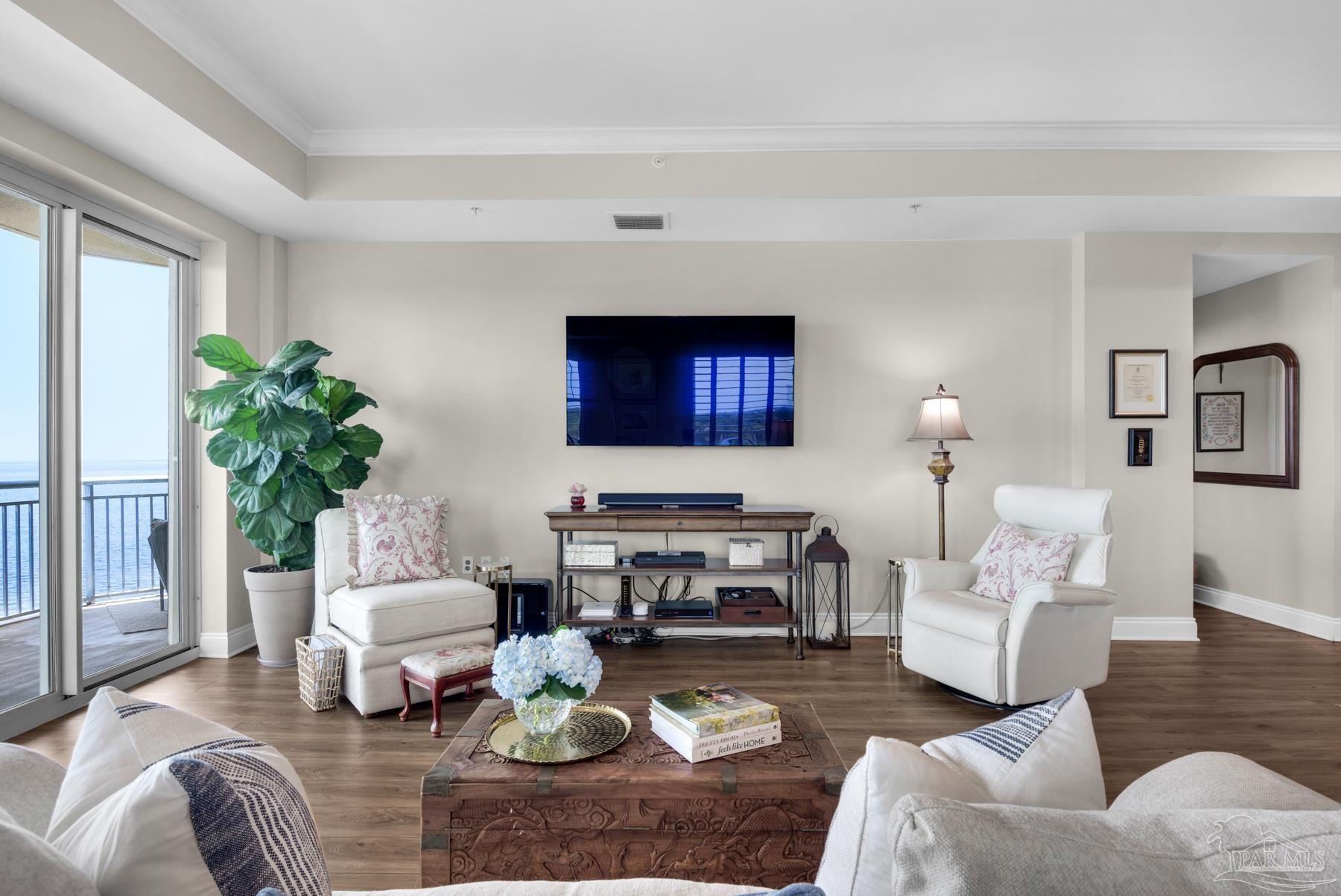 1700 Scenic Hwy # 604