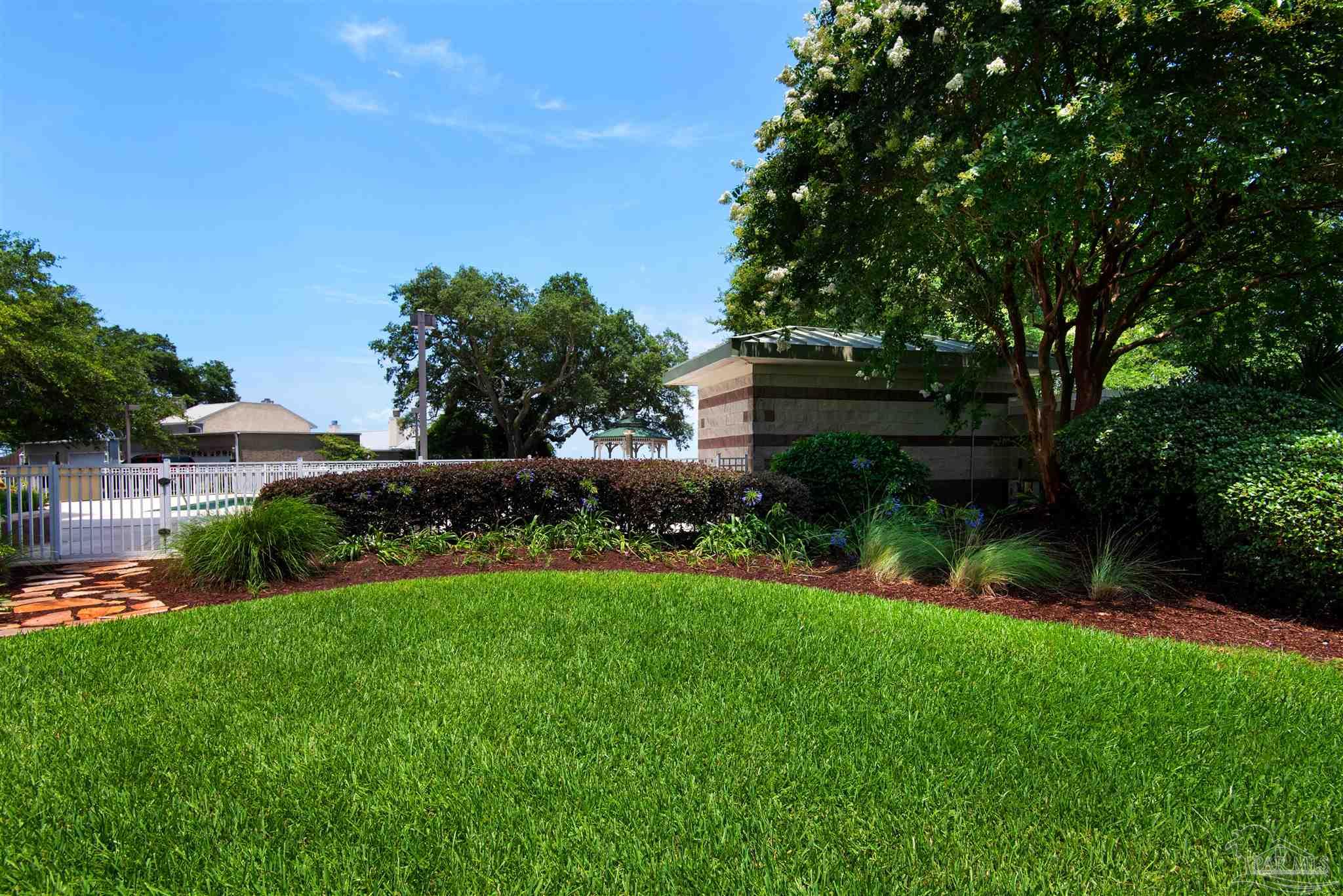 1700 Scenic Hwy # 604