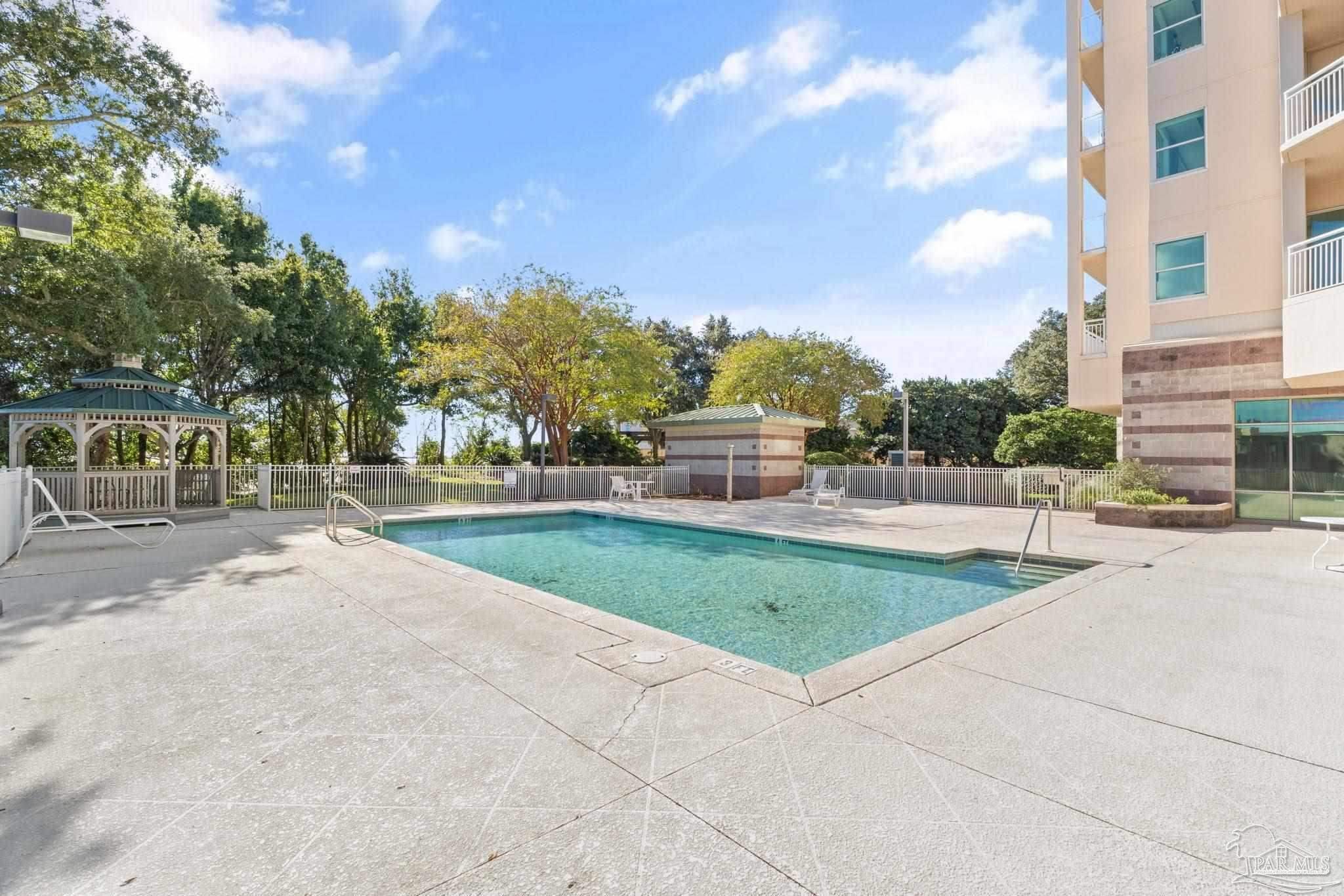 1700 Scenic Hwy # 604