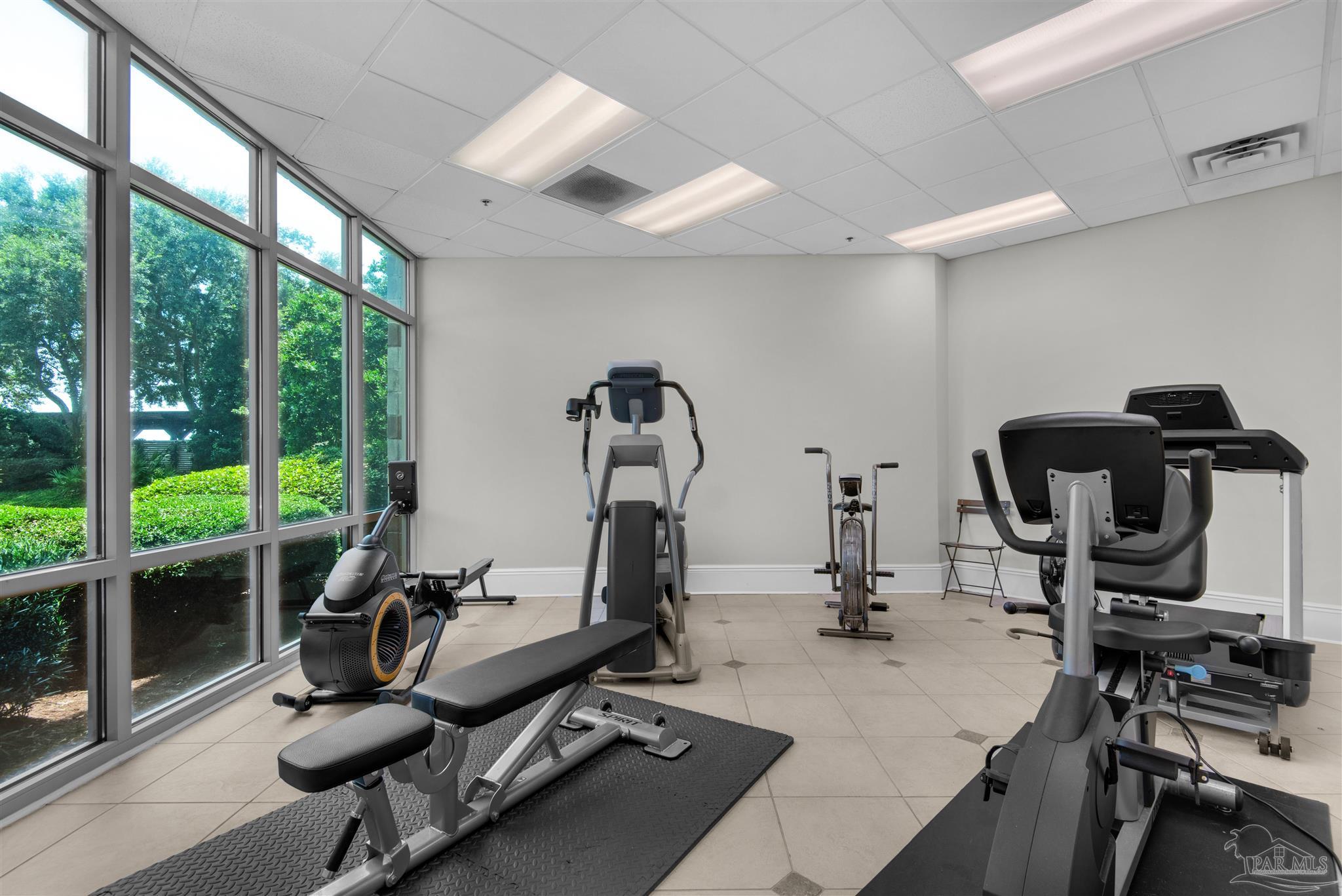 1700 Scenic Hwy # 604