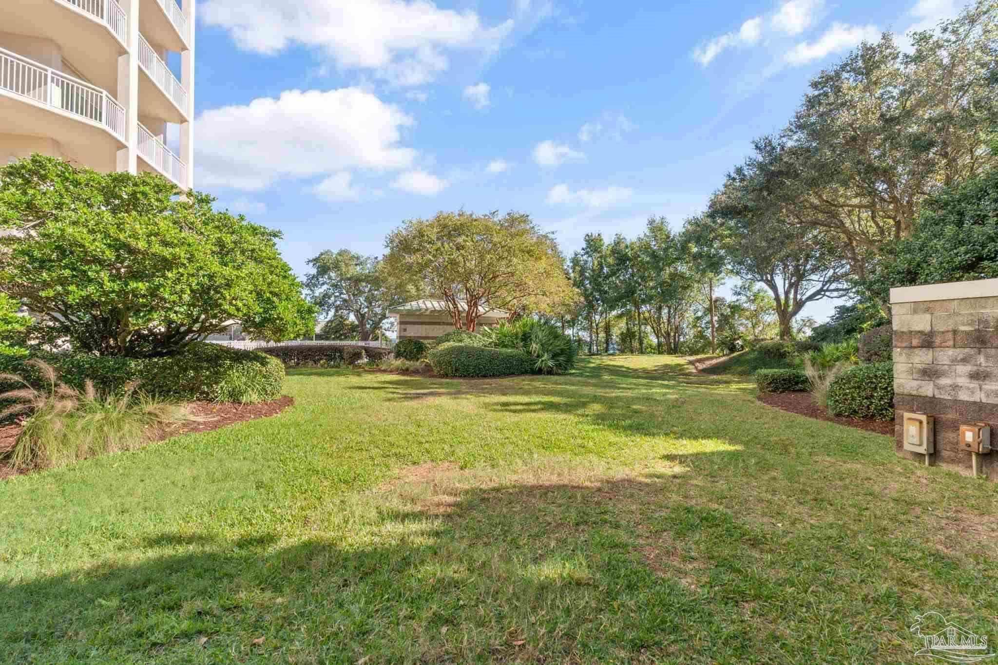 1700 Scenic Hwy # 604