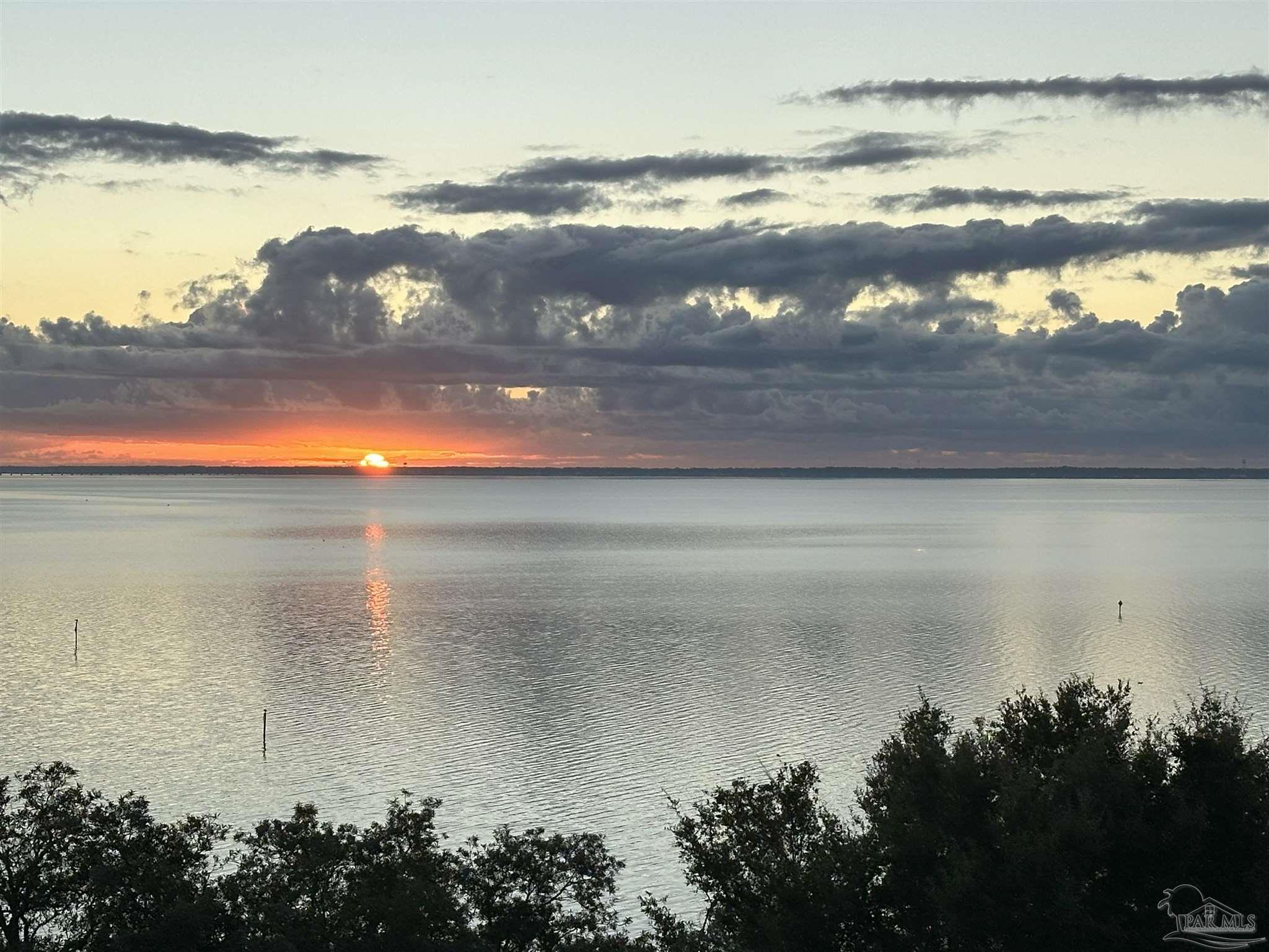 1700 Scenic Hwy # 604