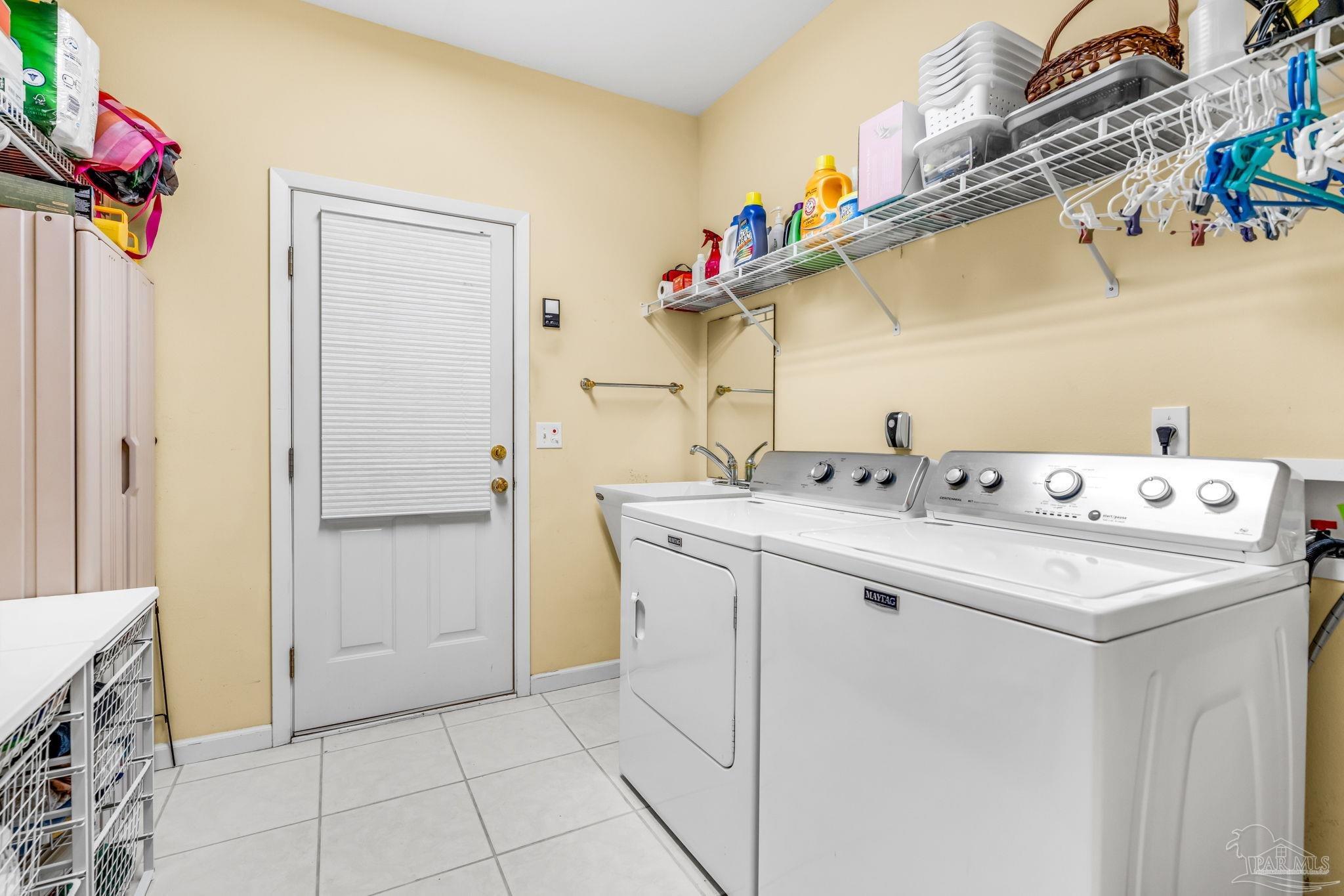 10164 Bittern Dr