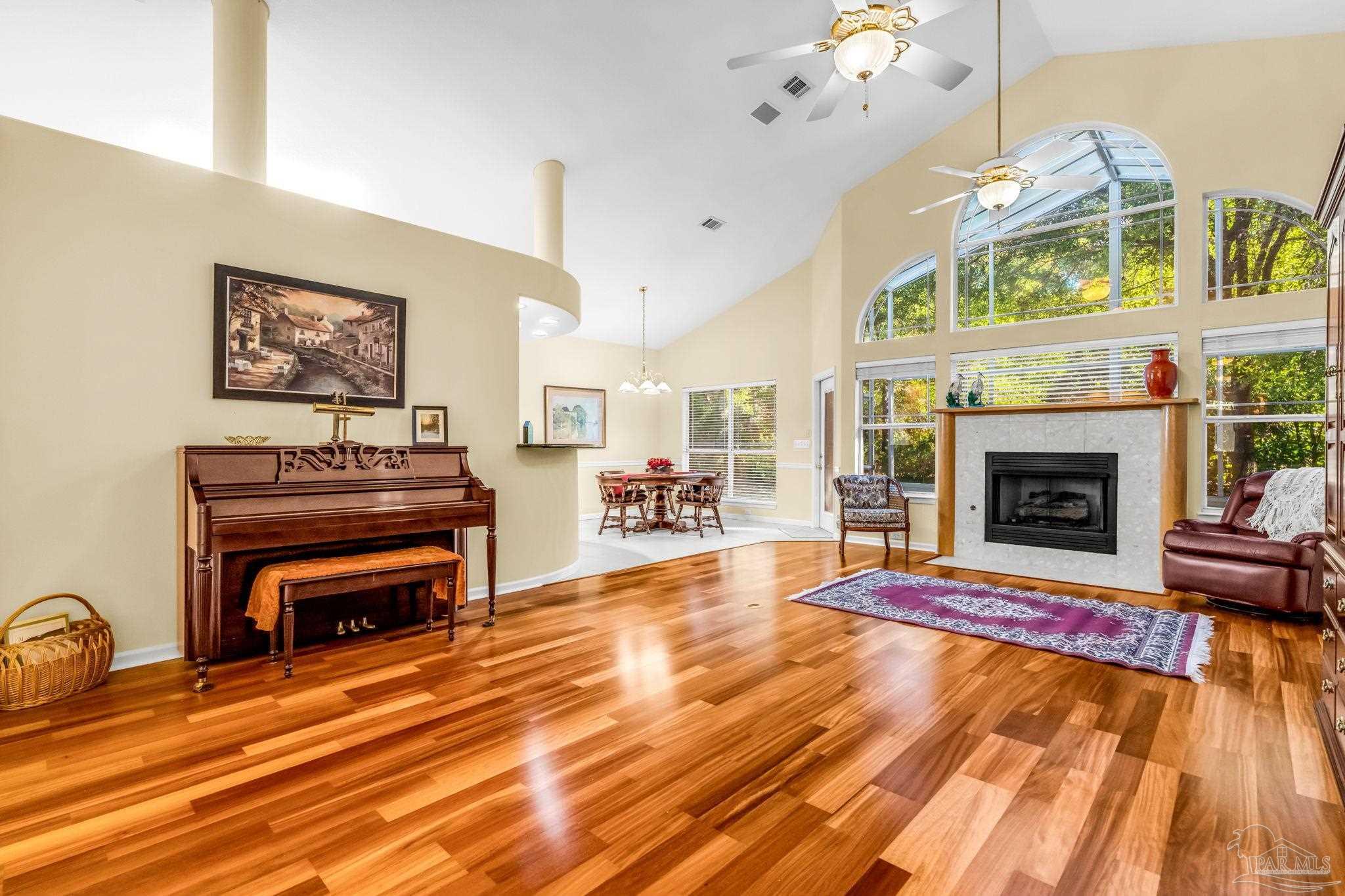 10164 Bittern Dr