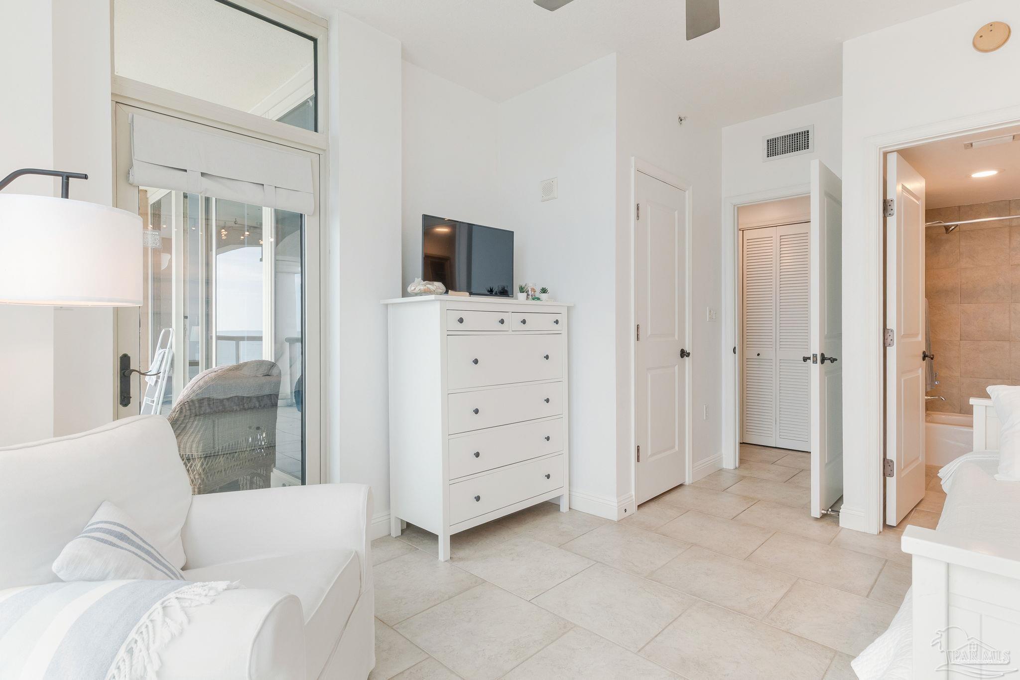 2 Portofino Dr # 1702