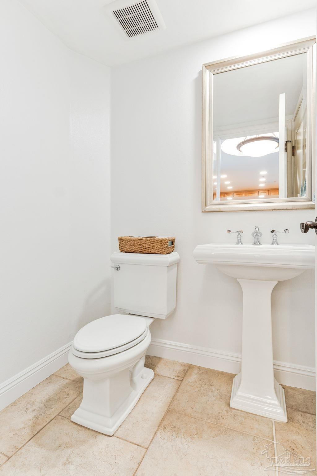 2 Portofino Dr # 1702