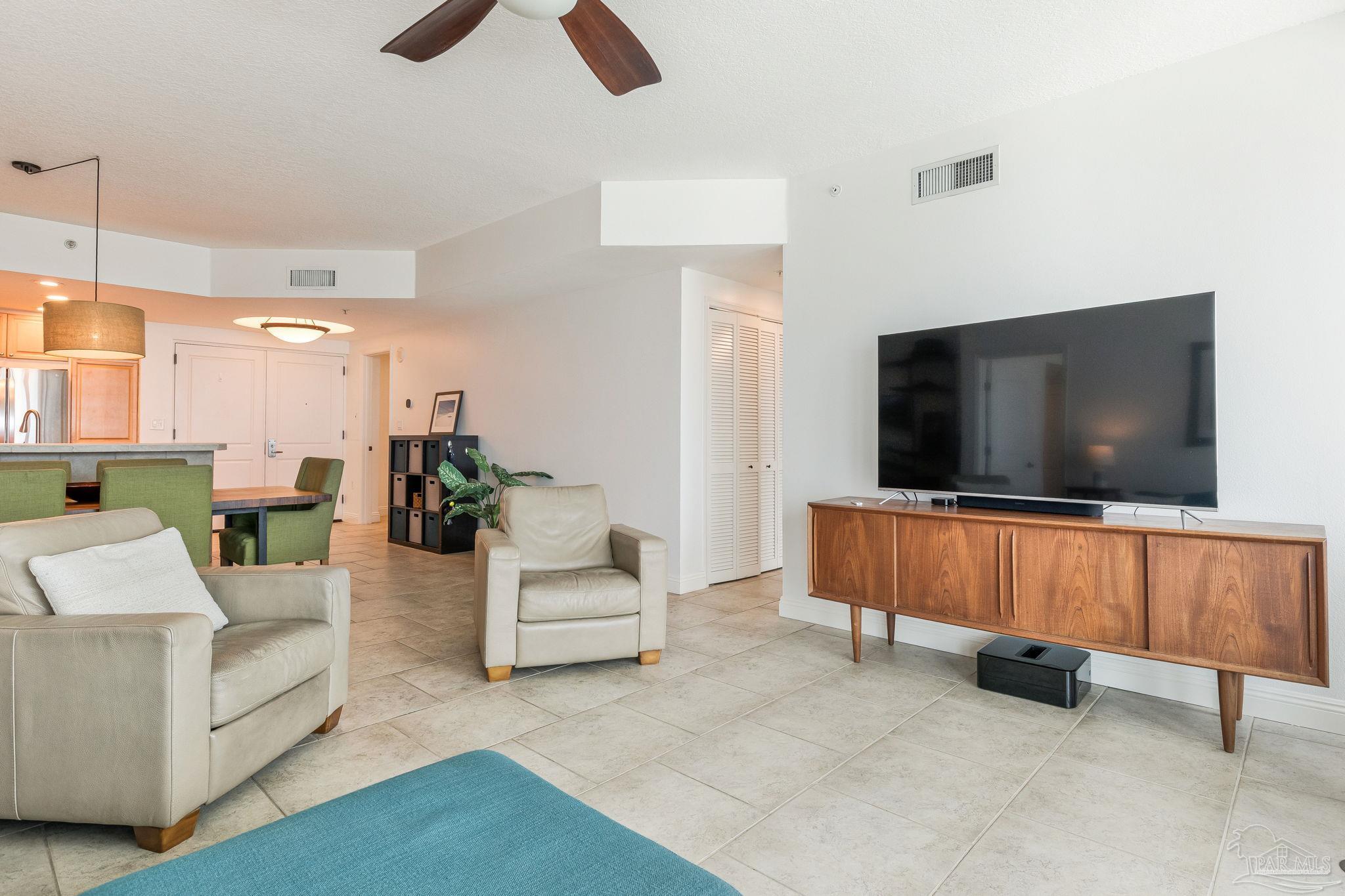 2 Portofino Dr # 1702