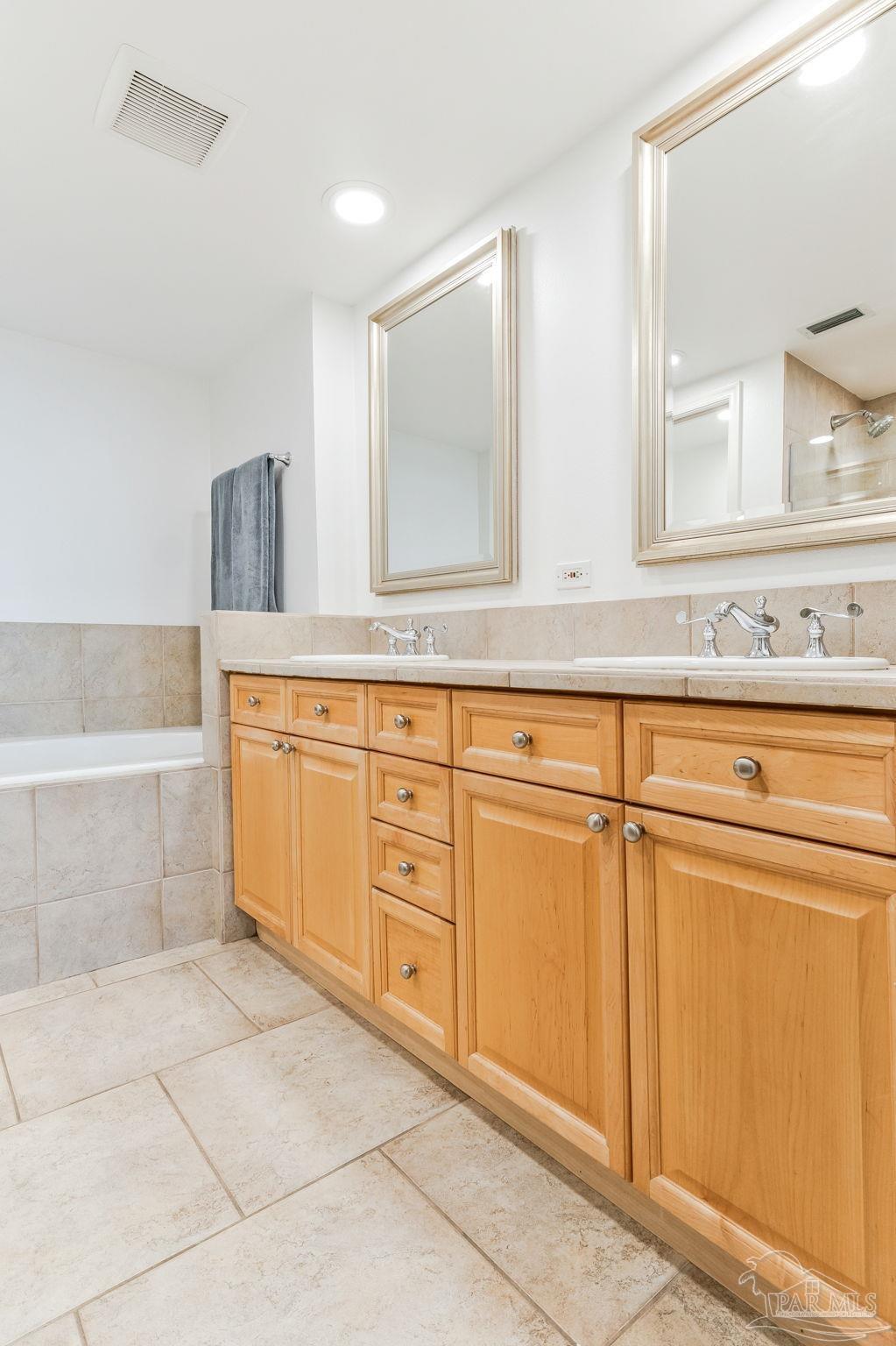 2 Portofino Dr # 1702