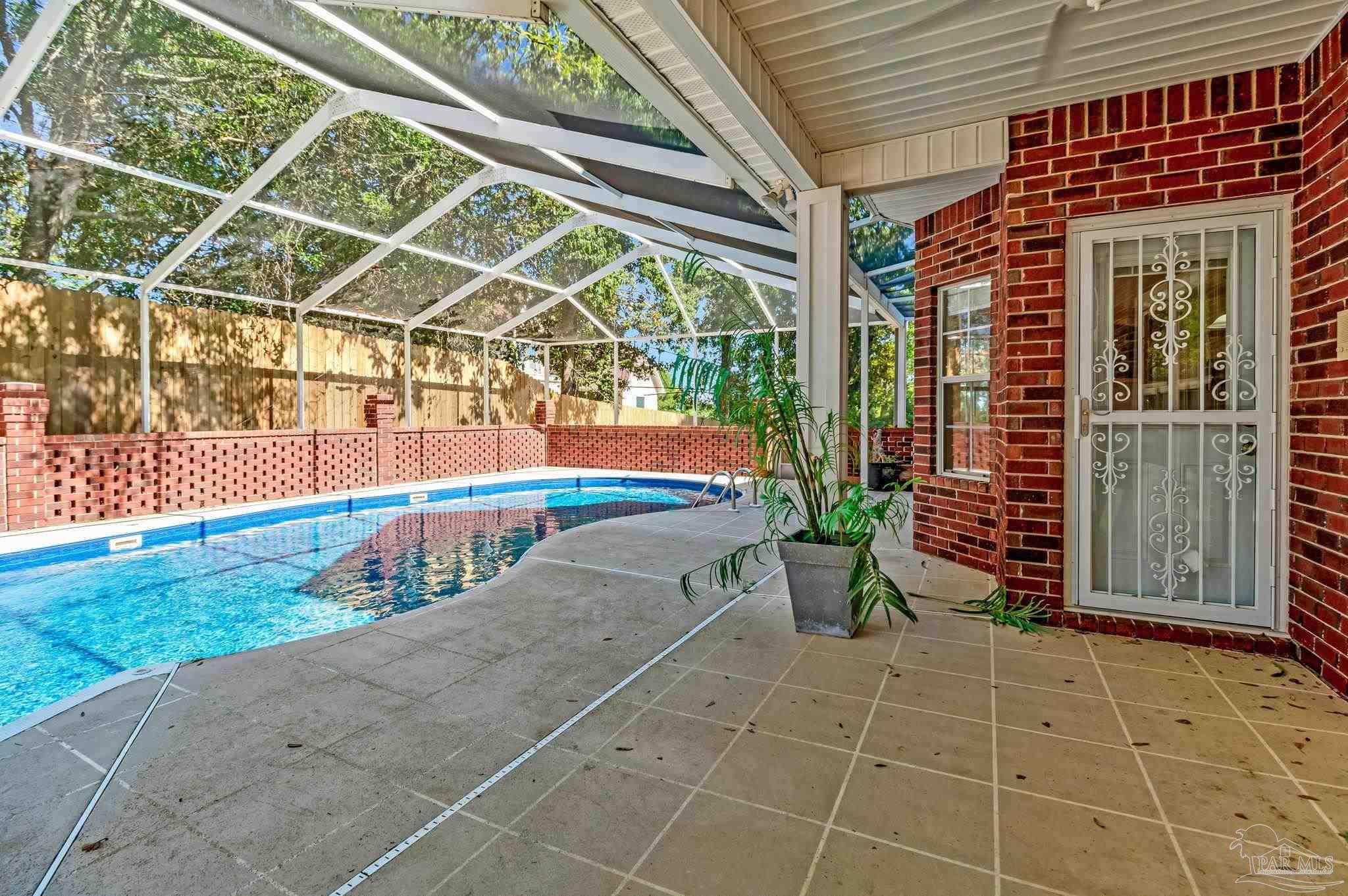 4530 Baywalk Cir