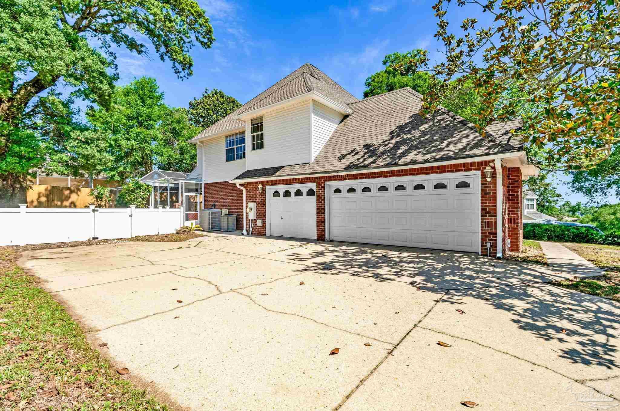 4530 Baywalk Cir